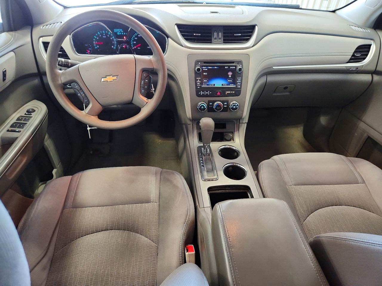 2013 Chevrolet Traverse Ls White vin: 1GNKRFED8DJ262966