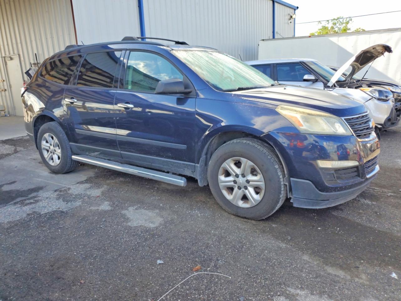 2015 Chevrolet Traverse Ls Синий vin: 1GNKRFED8FJ313000