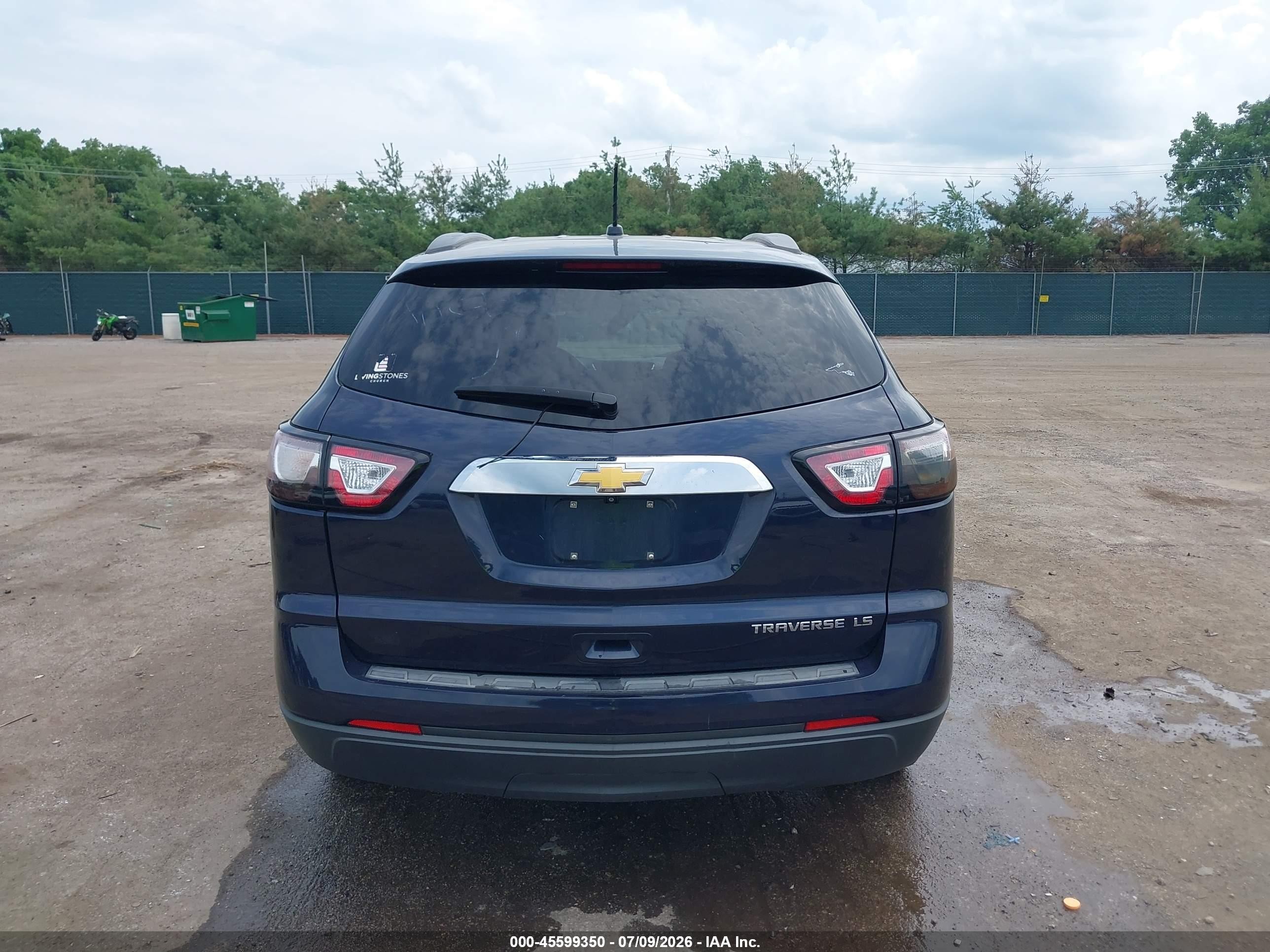 2015 Chevrolet Traverse Ls Dark Blue vin: 1GNKRFED9FJ182563