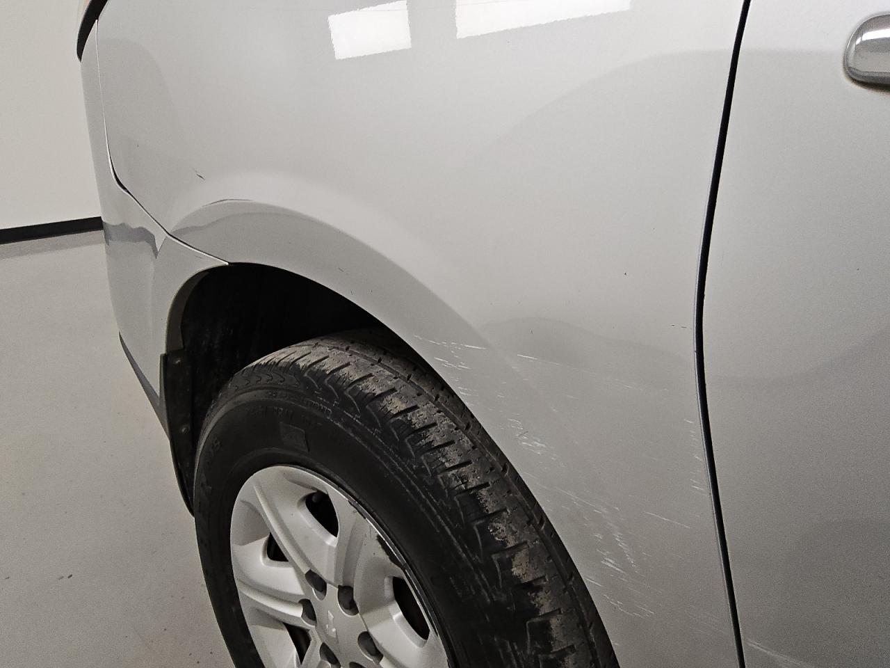 2015 Chevrolet Traverse Ls Silver vin: 1GNKRFEDXFJ344703 Damage: Right Qtr Panel, Dent(S) W/ Paint Dmg, > 12 Inches