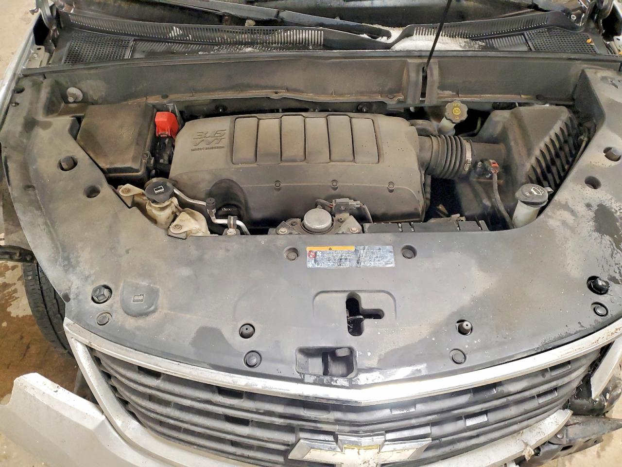 2014 Chevrolet Traverse Ls Серебряный vin: 1GNKRFKD0EJ340274