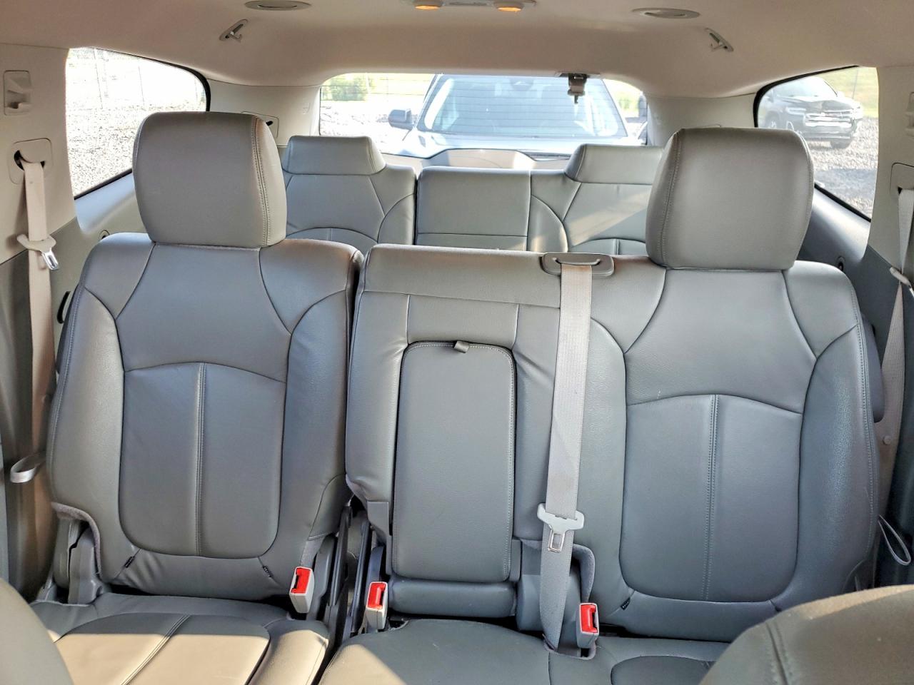 2015 Chevrolet Traverse Ls Blue vin: 1GNKRFKD1FJ213633