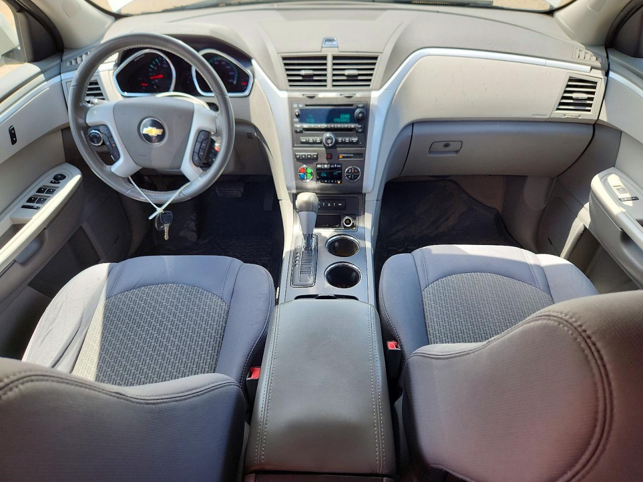 2011 Chevrolet Traverse Lt White vin: 1GNKRGED0BJ258641