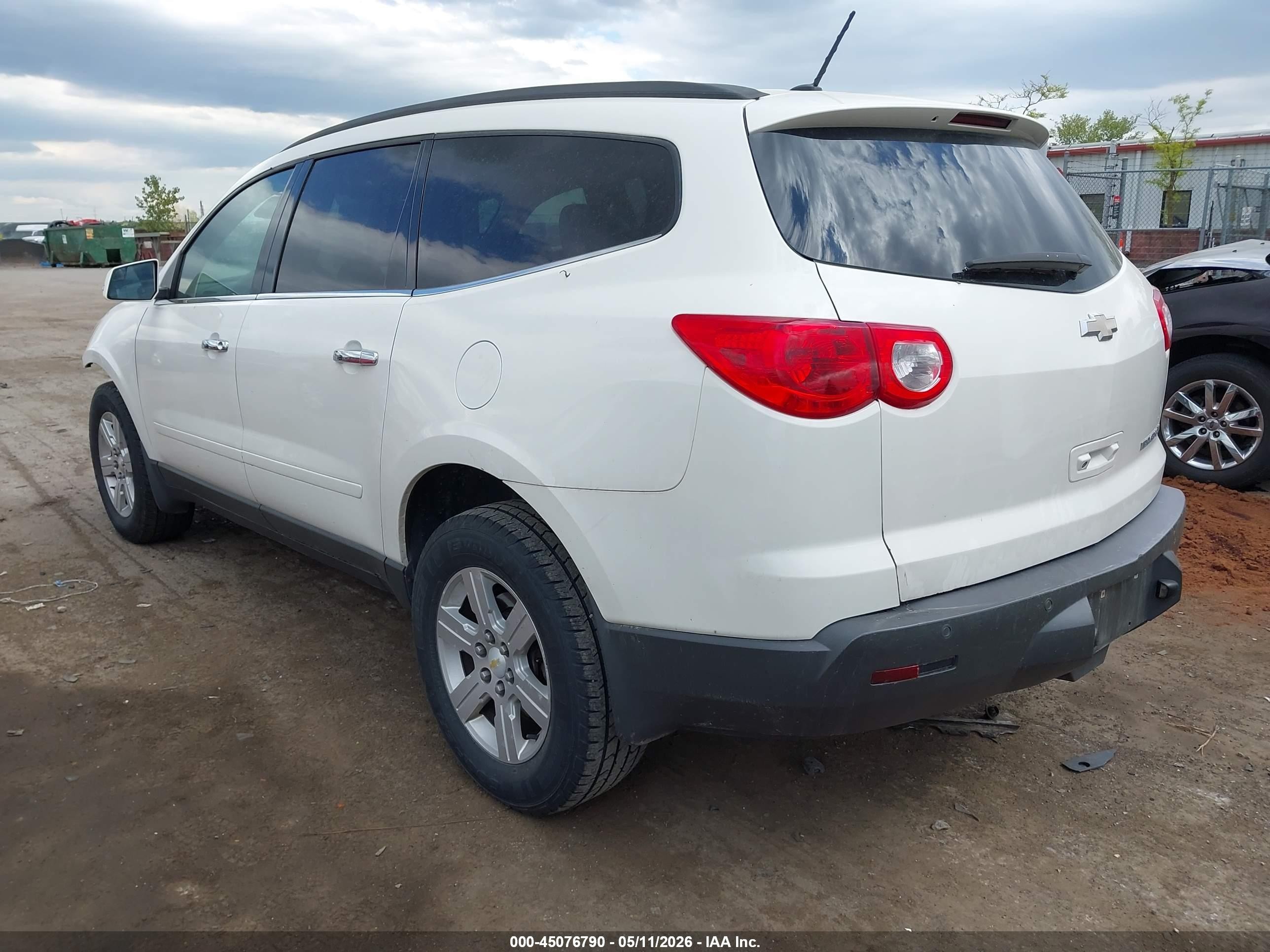 2011 Chevrolet Traverse 1lt White vin: 1GNKRGED0BJ409557