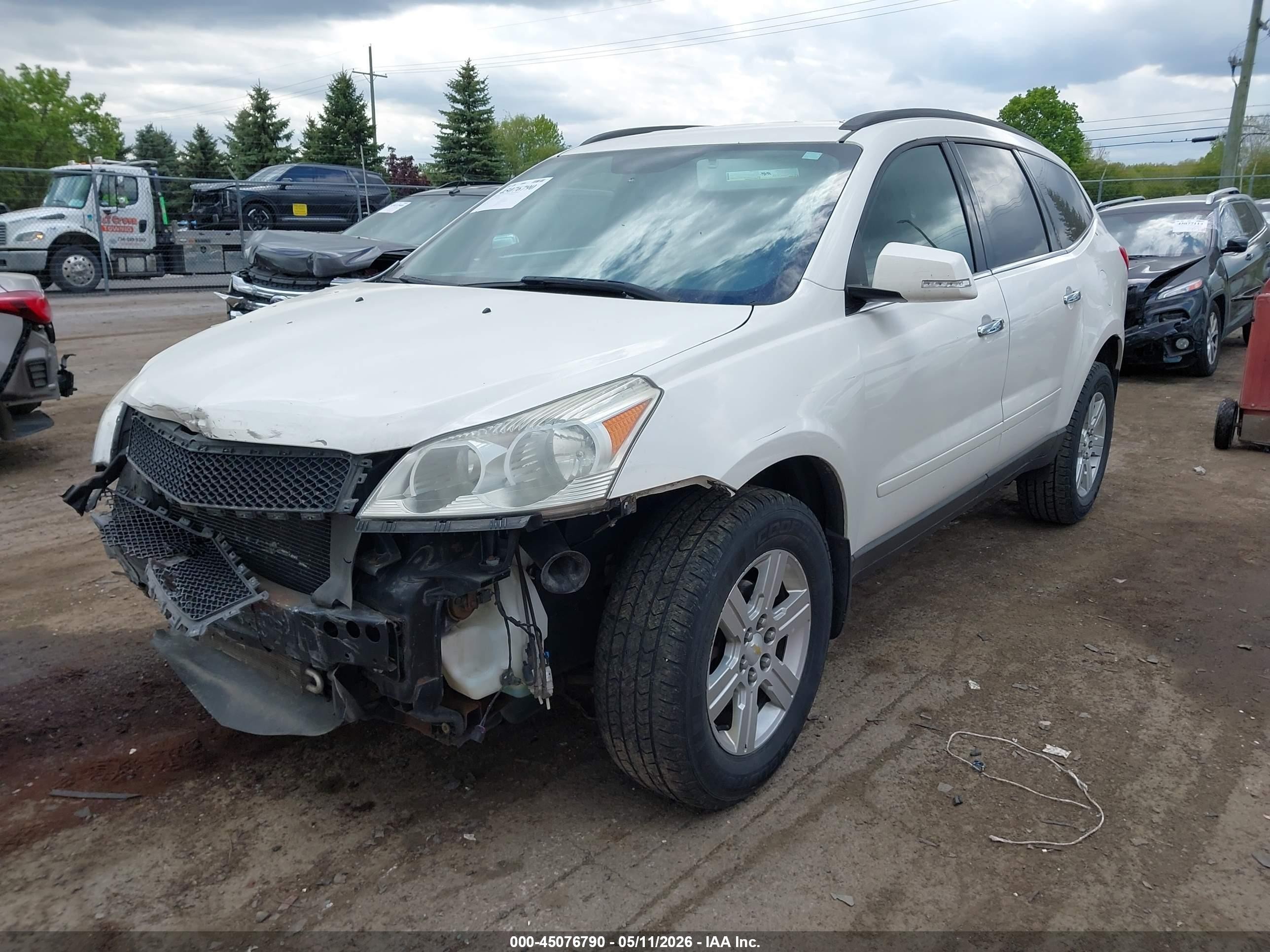 2011 Chevrolet Traverse 1lt White vin: 1GNKRGED0BJ409557