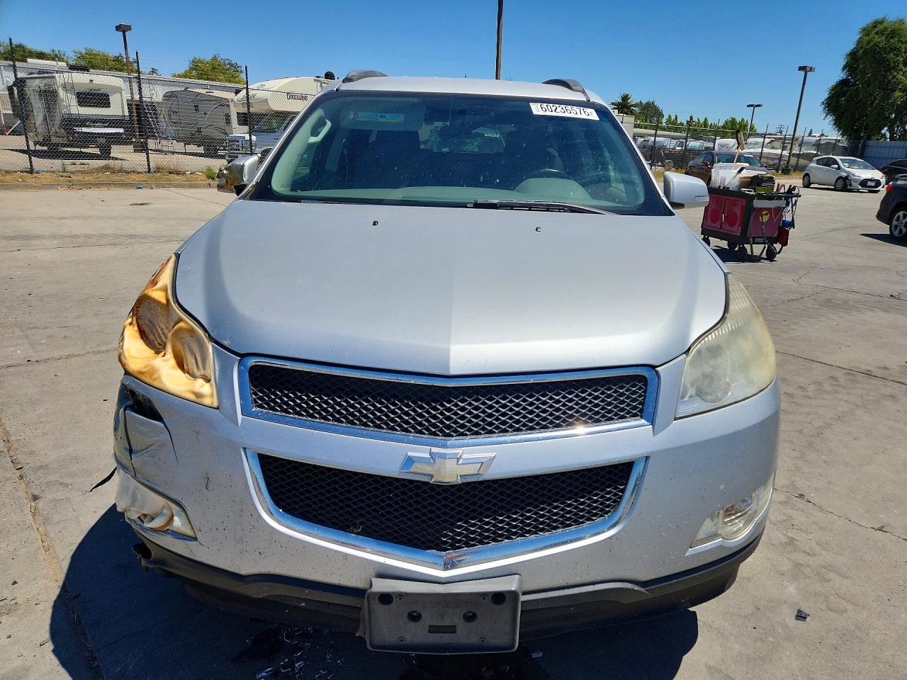 2011 Chevrolet Traverse Lt Silver vin: 1GNKRGED3BJ302969