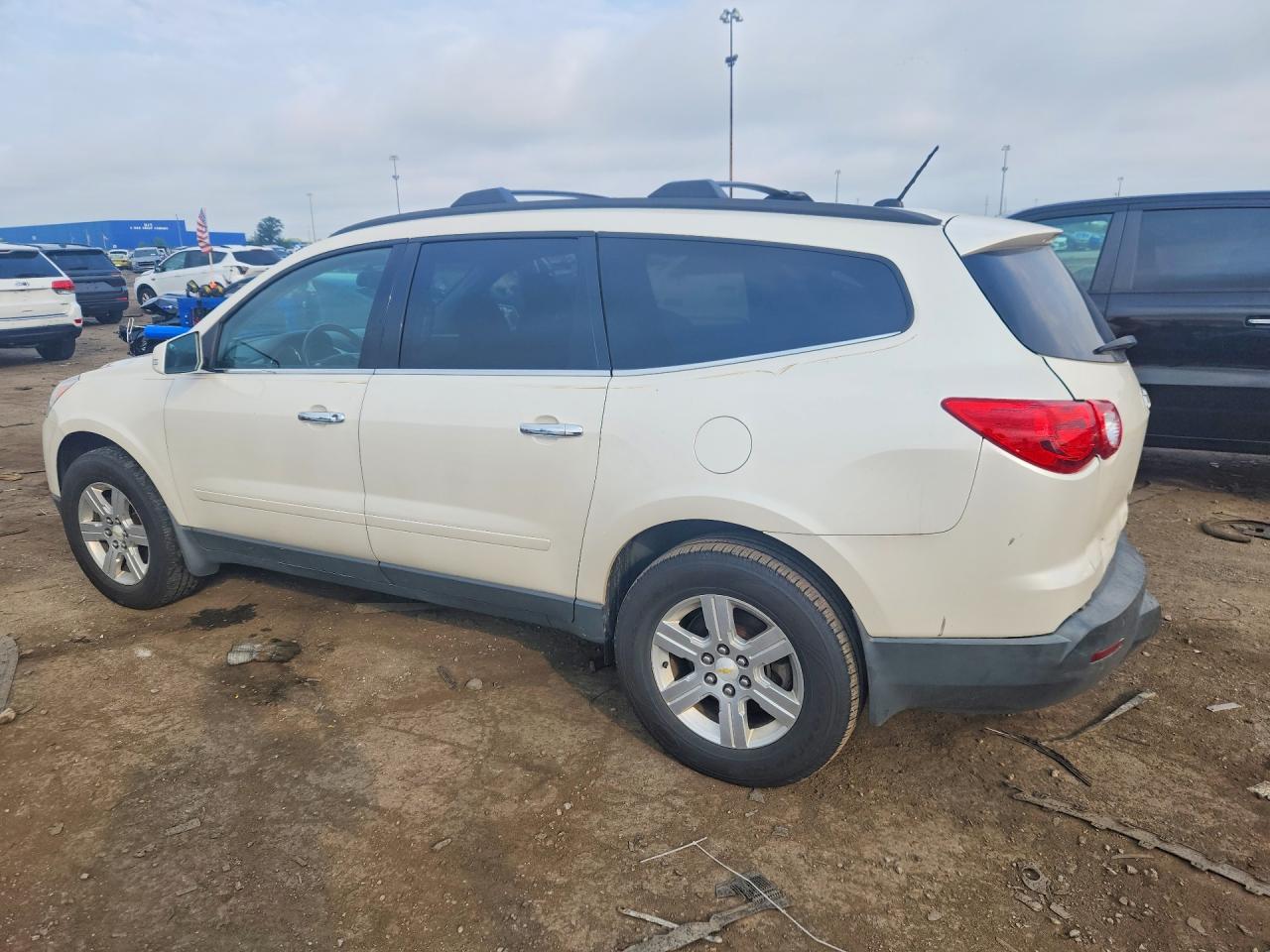 2012 Chevrolet Traverse Lt White vin: 1GNKRGED3CJ127625