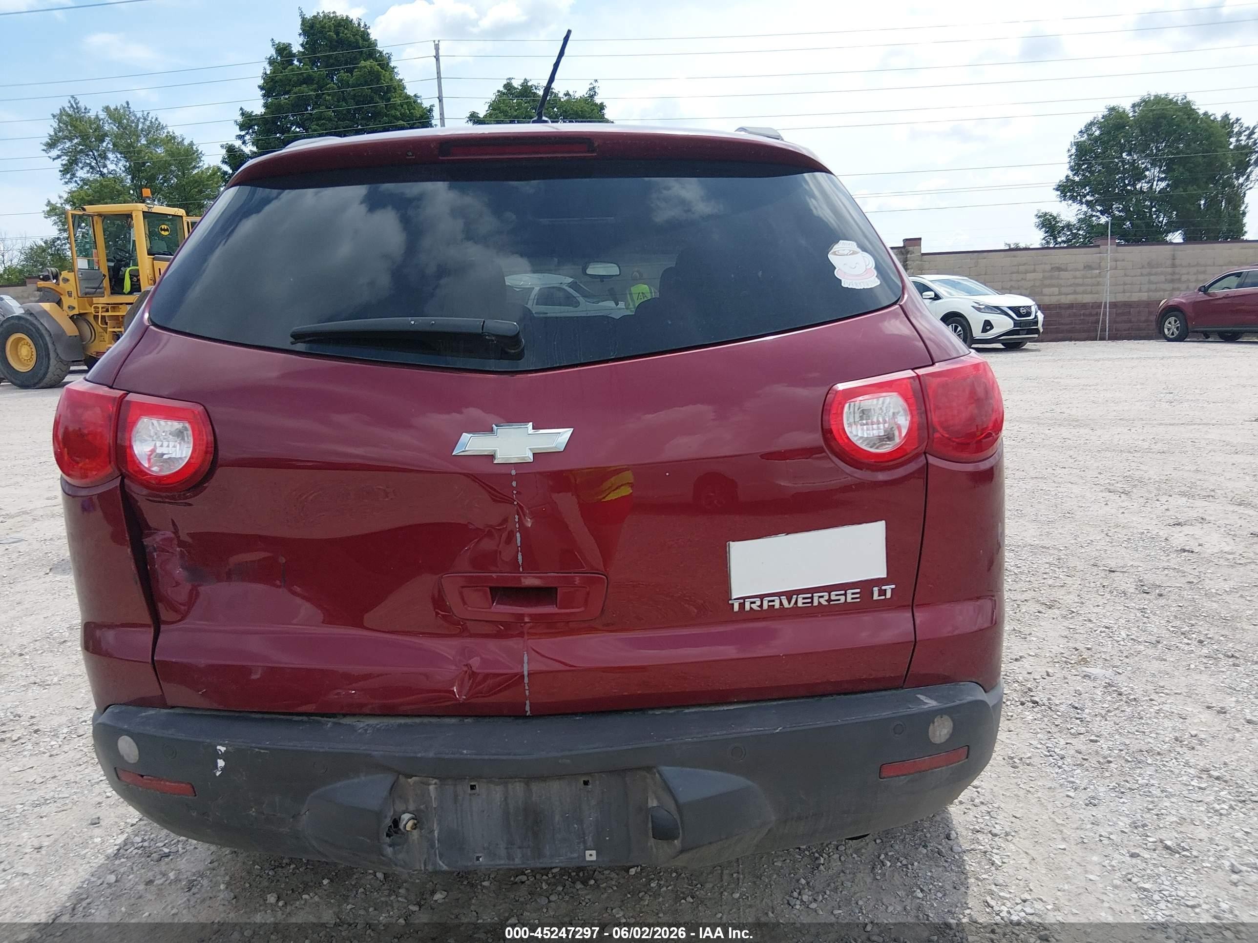 2011 Chevrolet Traverse 1lt Red vin: 1GNKRGED4BJ110587