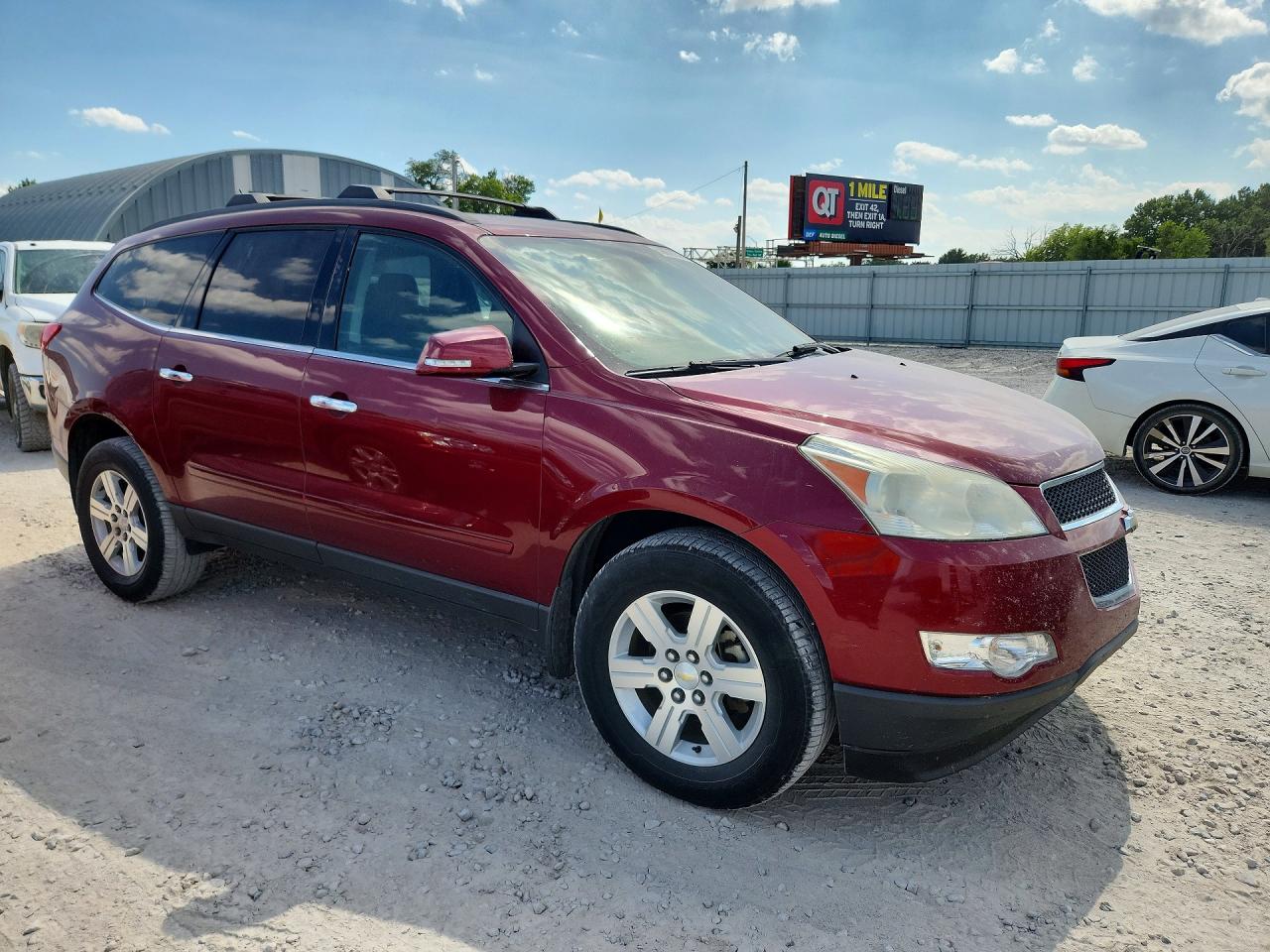 2011 Chevrolet Traverse Lt Red vin: 1GNKRGED5BJ181877