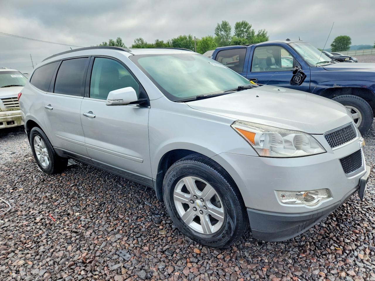 2011 Chevrolet Traverse Lt Silver vin: 1GNKRGED5BJ403091