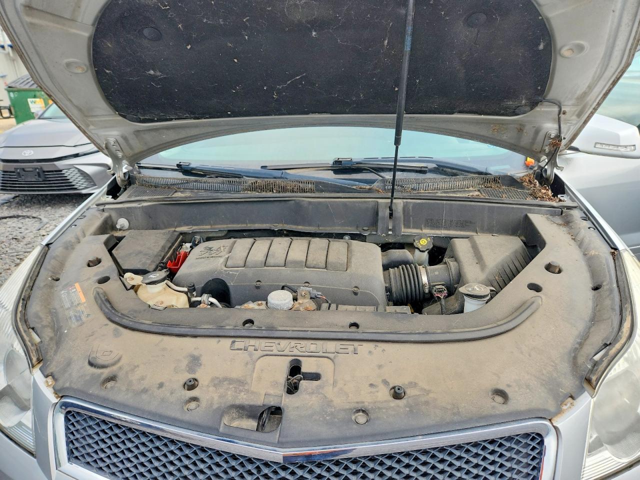 2011 Chevrolet Traverse Lt Silver vin: 1GNKRGED5BJ403091