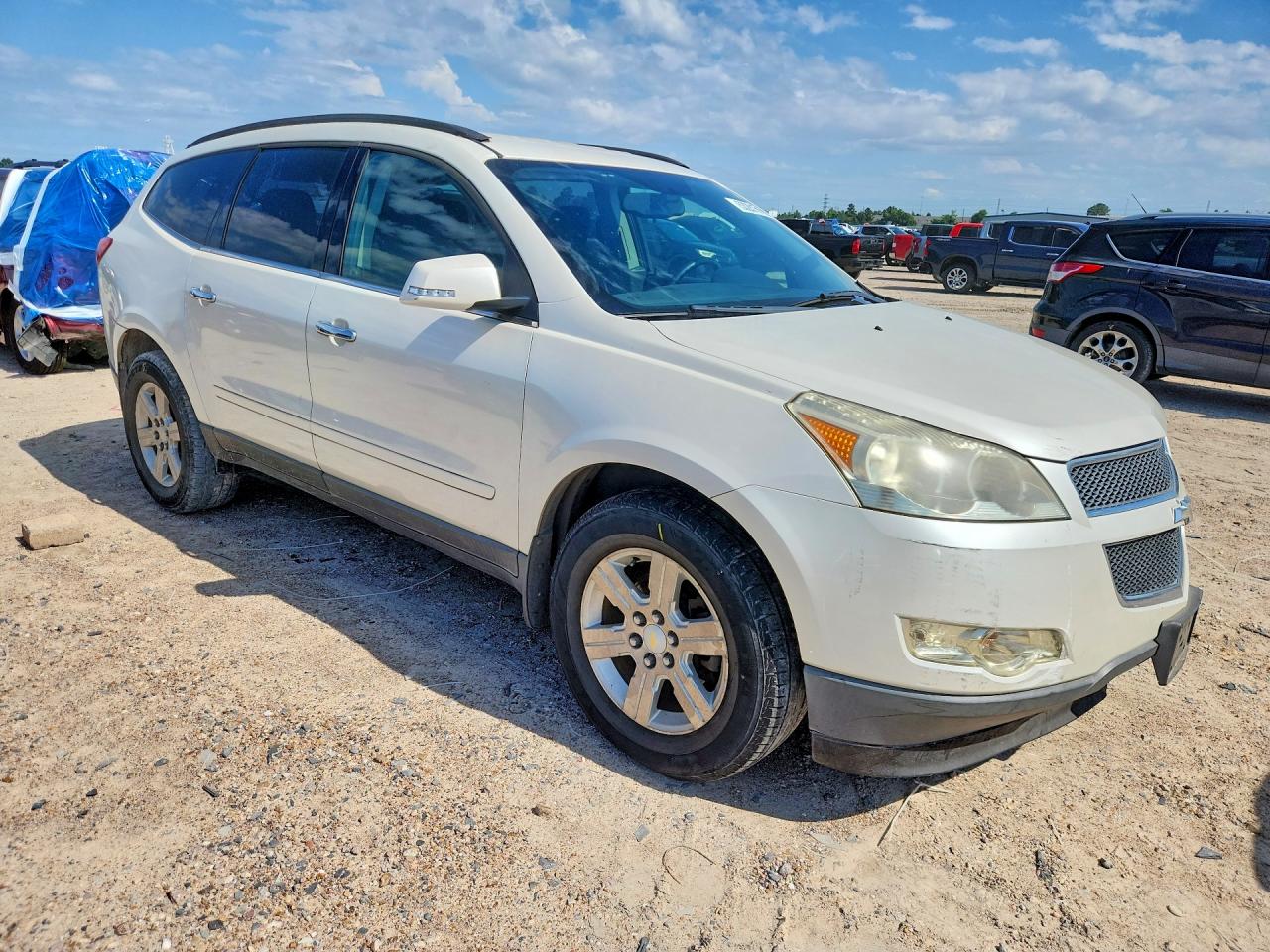 2012 Chevrolet Traverse Lt White vin: 1GNKRGED6CJ363203