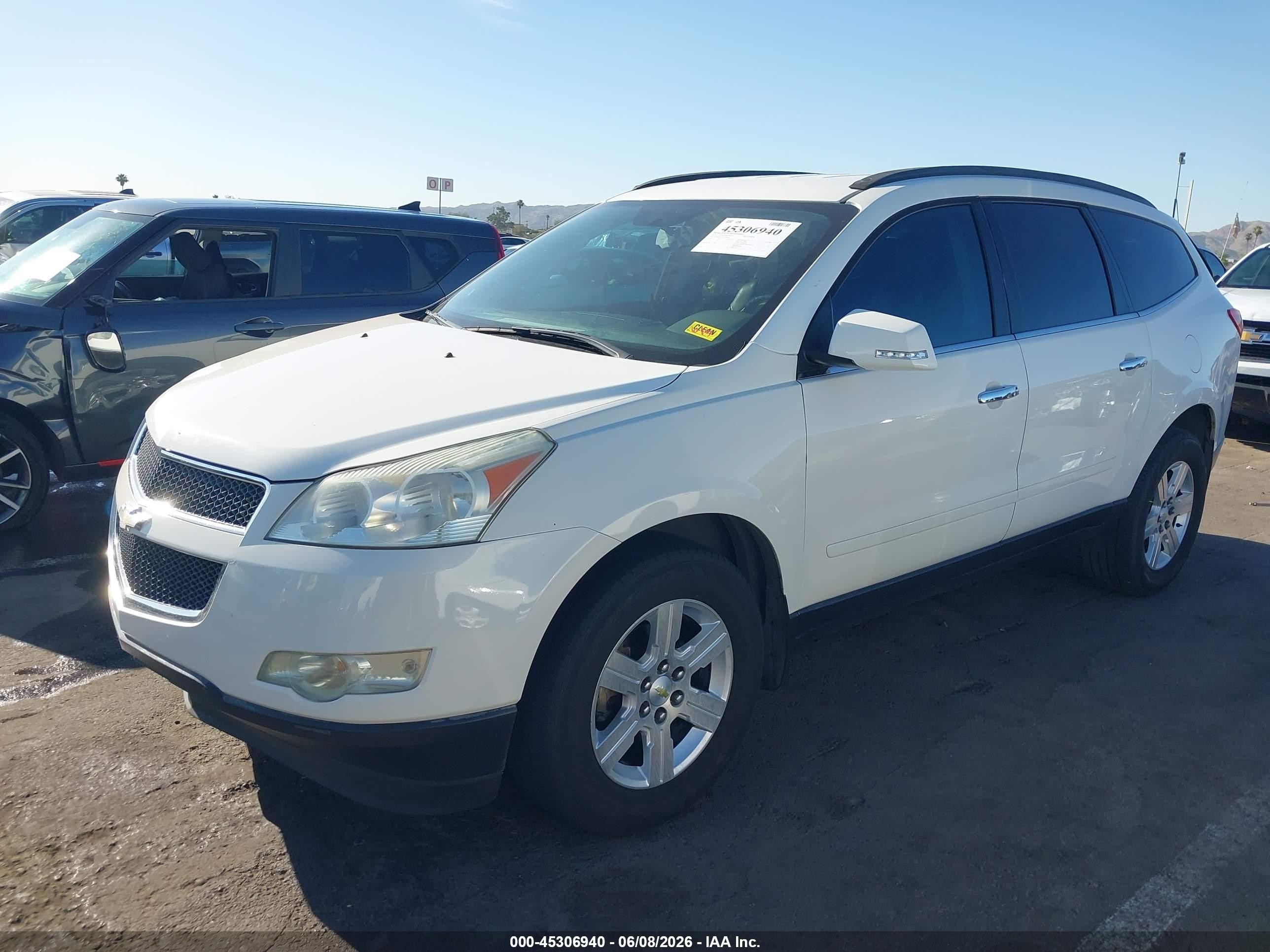 2012 Chevrolet Traverse 1lt White vin: 1GNKRGED7CJ409265