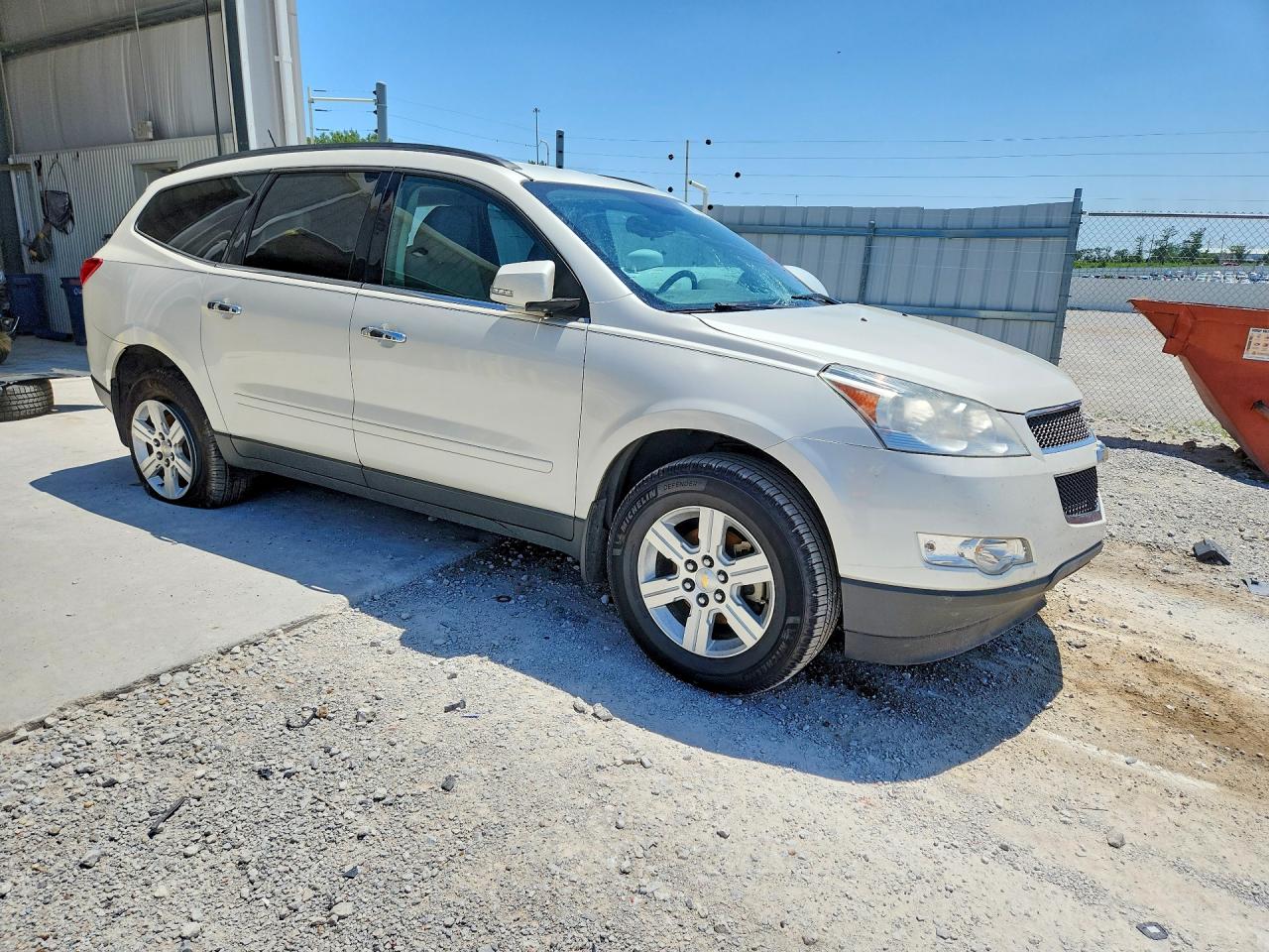 2011 Chevrolet Traverse Lt White vin: 1GNKRGED8BJ279849