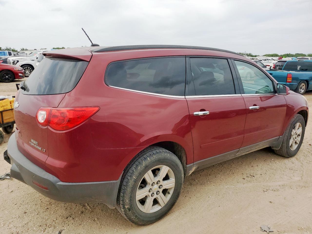 2011 Chevrolet Traverse Lt Бордовый vin: 1GNKRGED9BJ281397