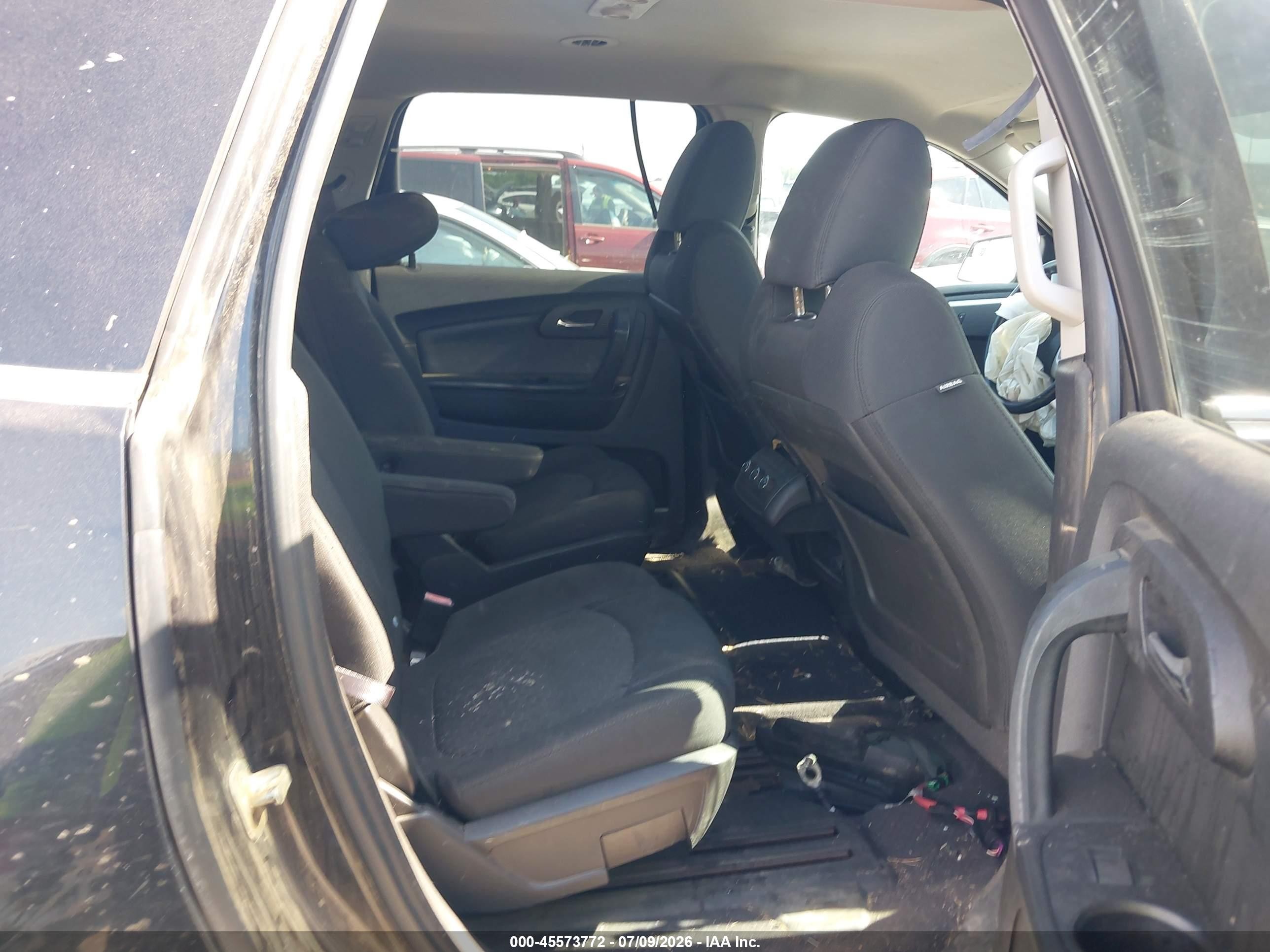 2011 Chevrolet Traverse Lt W/1lt Gray vin: 1GNKRGED9BJ386490