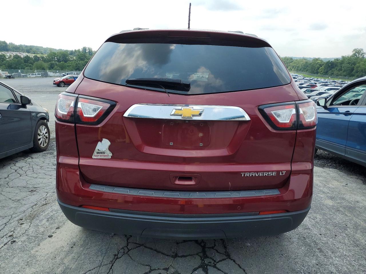 2015 Chevrolet Traverse Lt Maroon vin: 1GNKRGKD0FJ194935