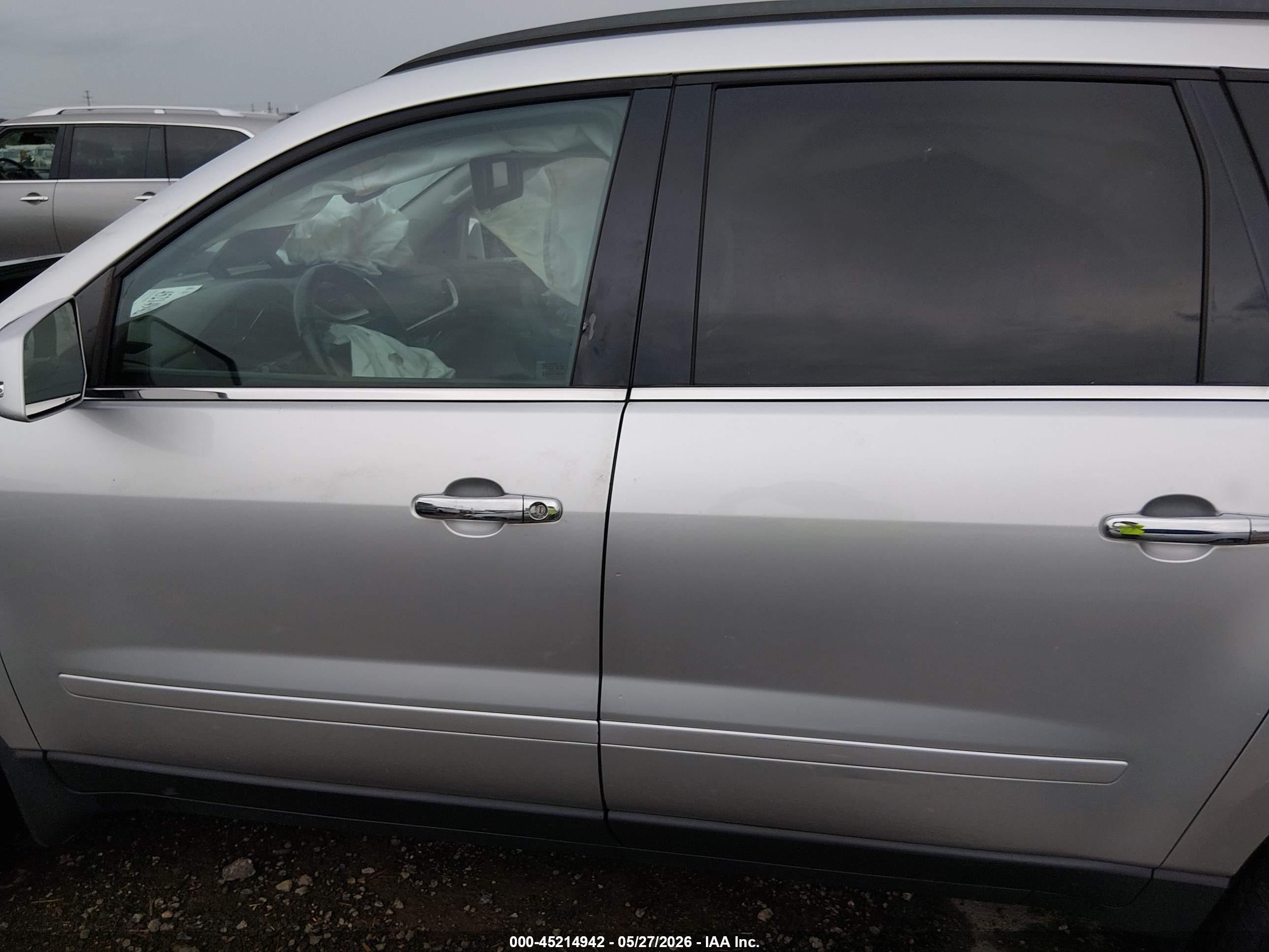 2015 Chevrolet Traverse 1lt Silver vin: 1GNKRGKD0FJ366834