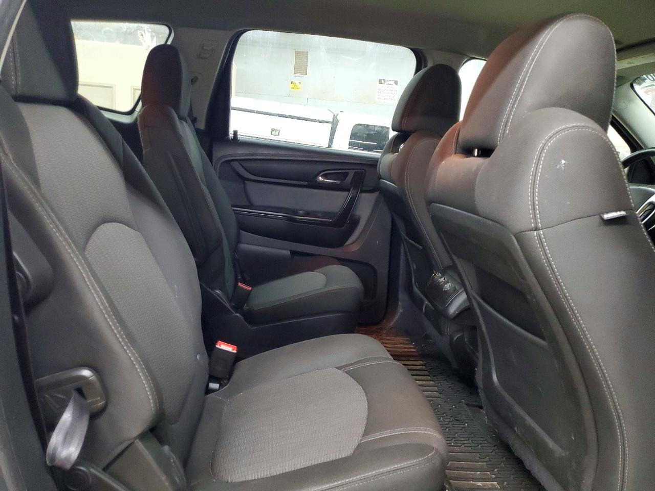 2015 Chevrolet Traverse Lt White vin: 1GNKRGKD3FJ272463