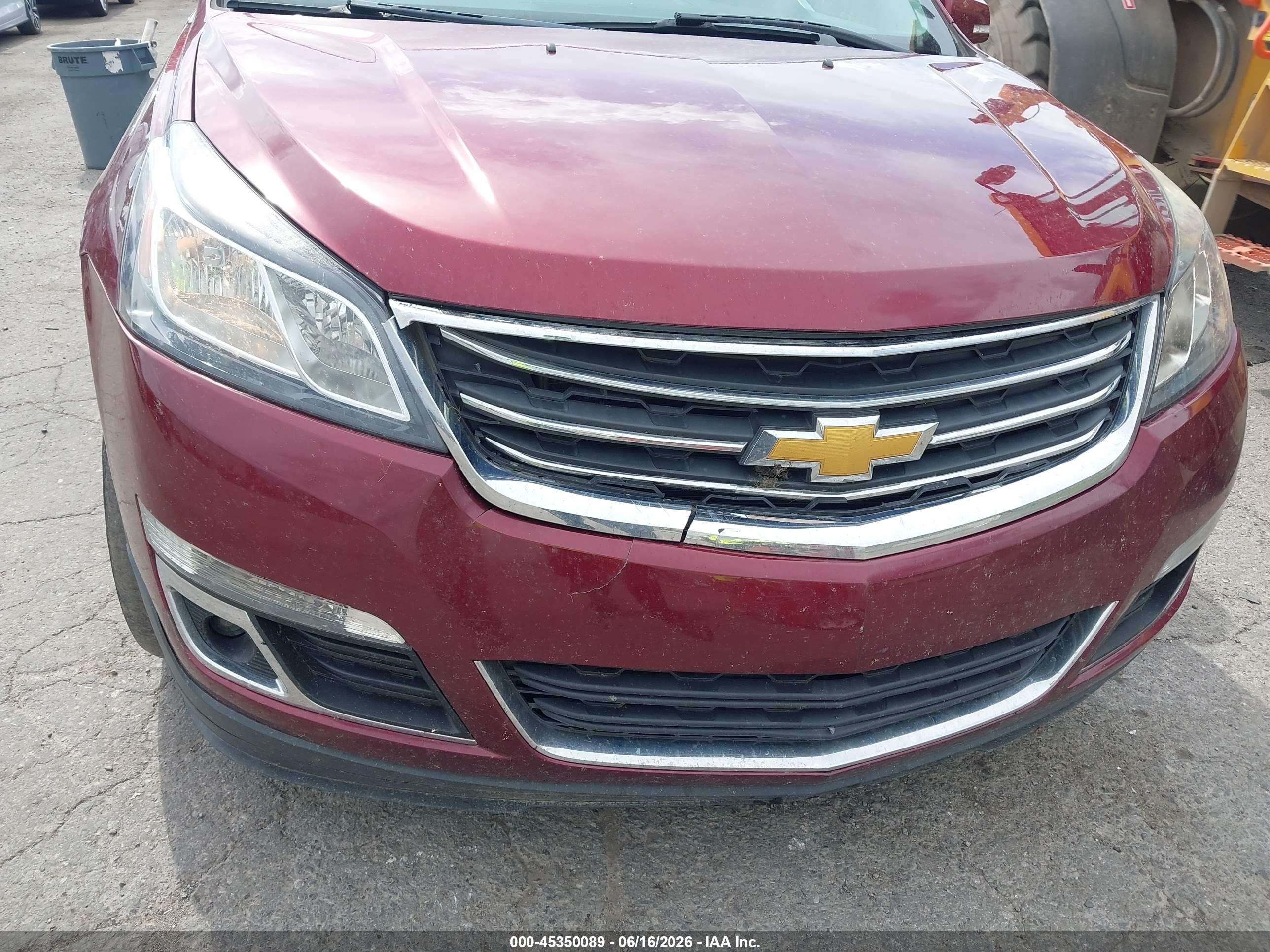 2015 Chevrolet Traverse Lt Бордовый vin: 1GNKRGKD4FJ155197