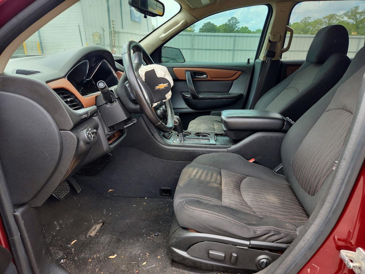 2015 Chevrolet Traverse Lt Red vin: 1GNKRGKD4FJ202602