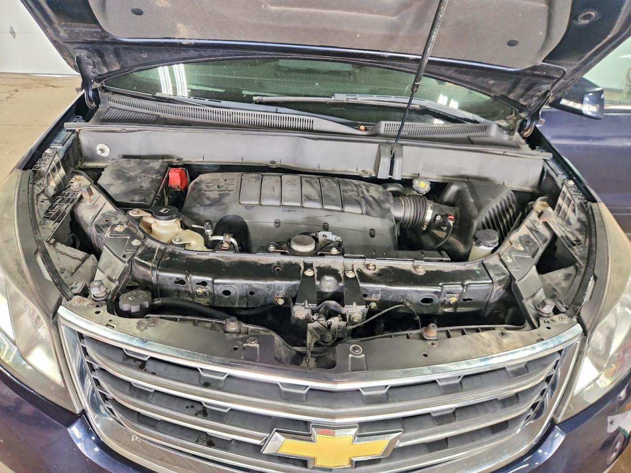 2015 Chevrolet Traverse Lt Silver vin: 1GNKRGKD5FJ376503