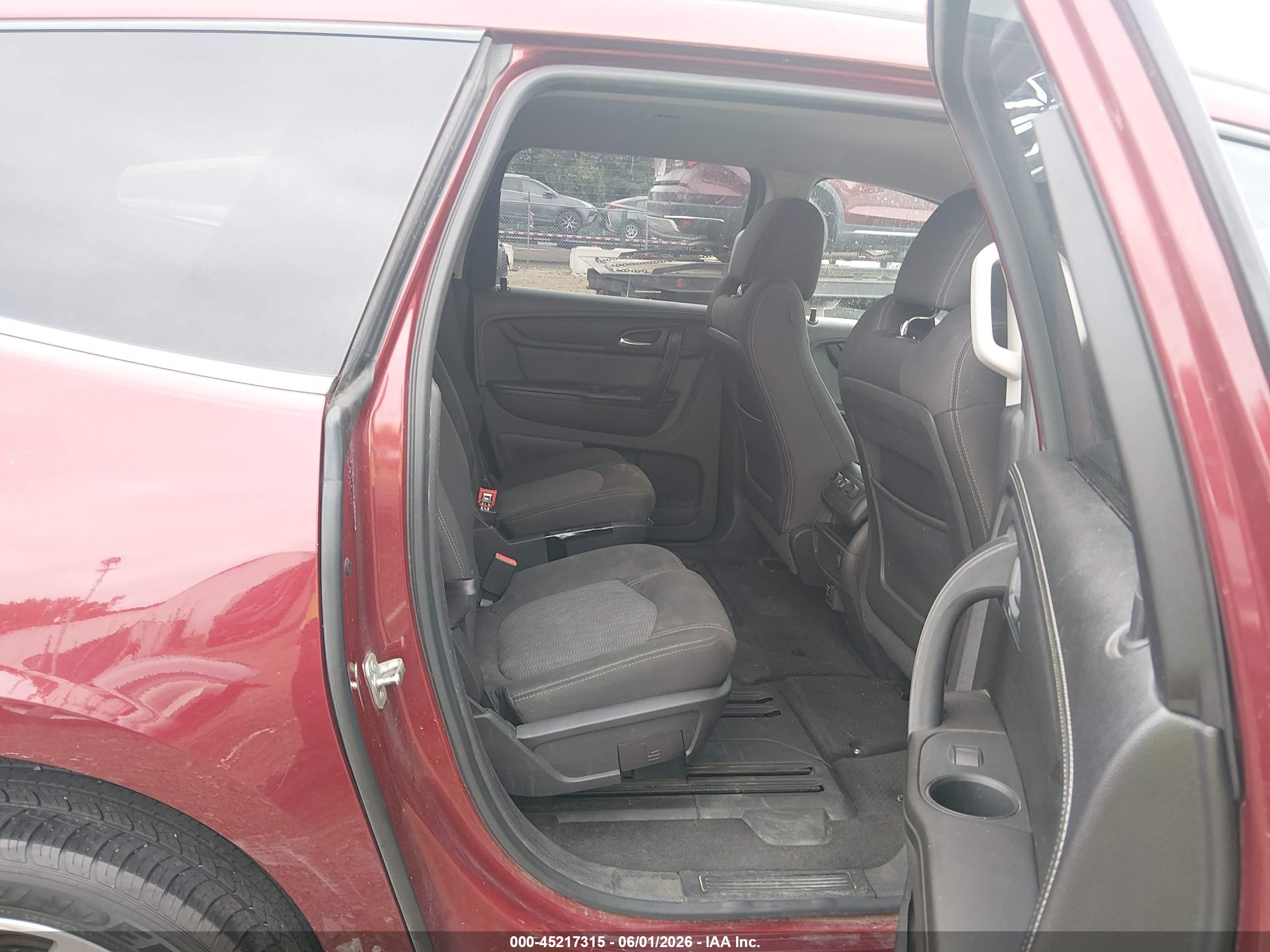 2015 Chevrolet Traverse 1lt Maroon vin: 1GNKRGKD5FJ386156