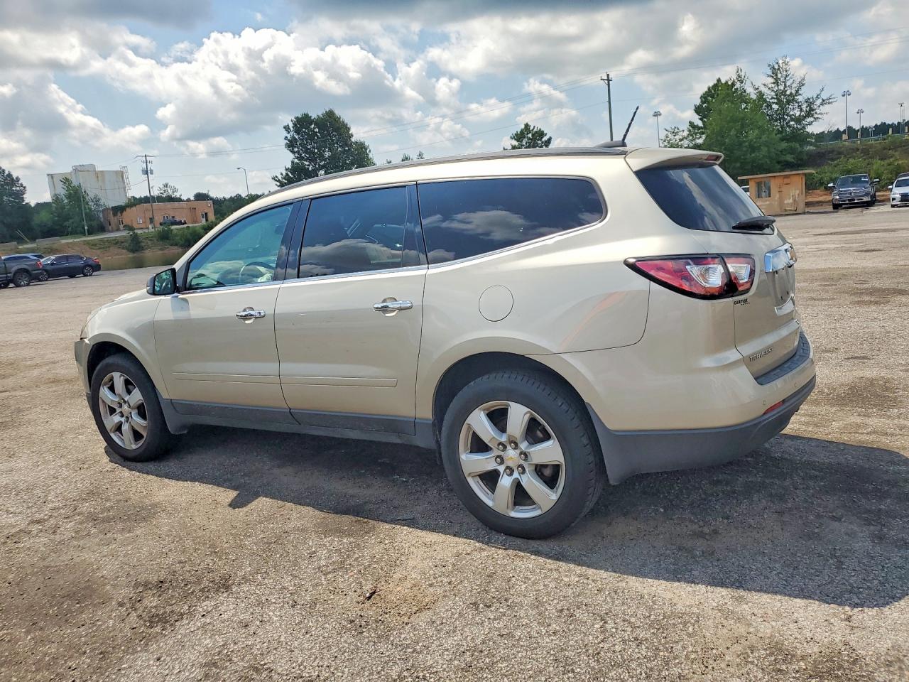 2017 Chevrolet Traverse Lt Золотой vin: 1GNKRGKD6HJ200773