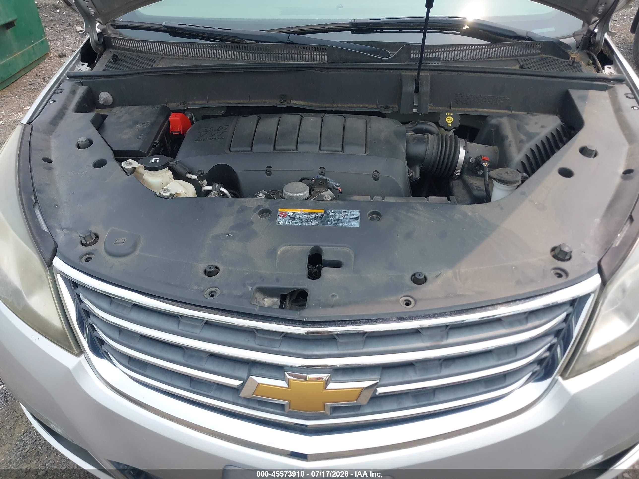 2015 Chevrolet Traverse Lt Silver vin: 1GNKRGKD8FJ294944