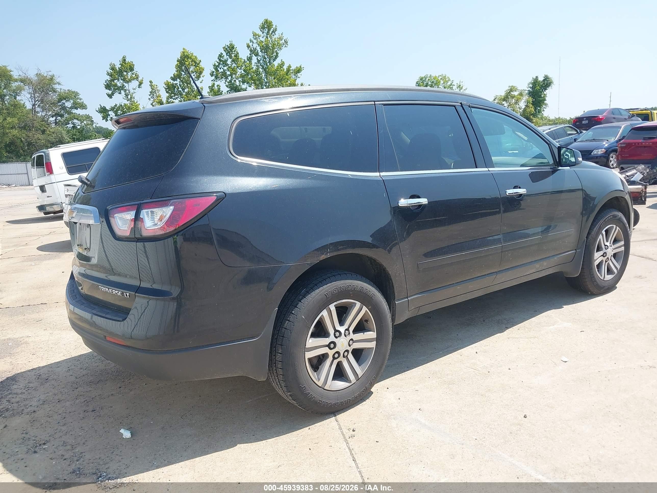 2015 Chevrolet Traverse Lt Черный vin: 1GNKRGKDXFJ171453