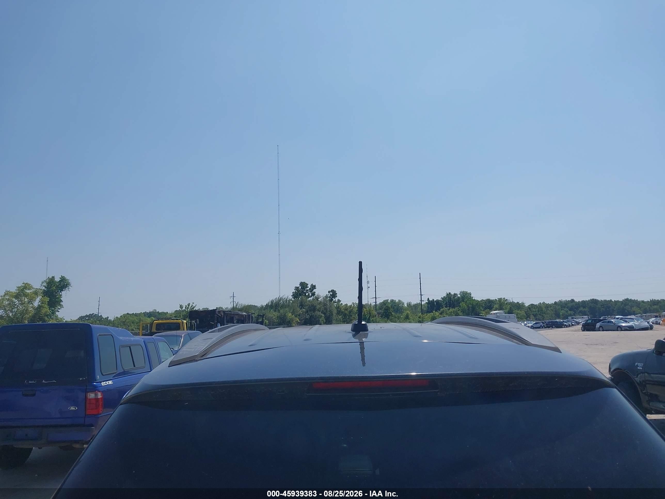2015 Chevrolet Traverse Lt Черный vin: 1GNKRGKDXFJ171453