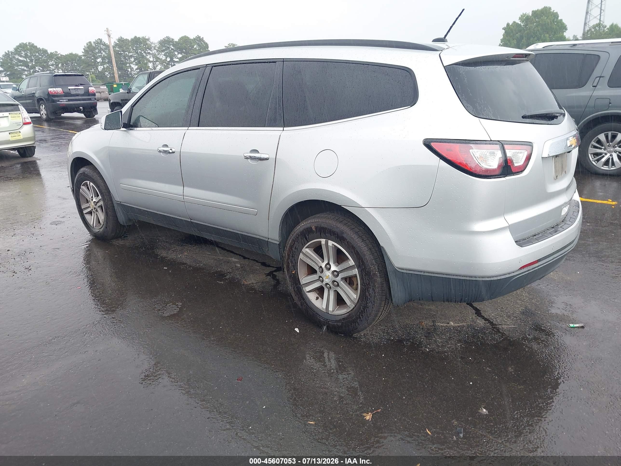 2015 Chevrolet Traverse Lt Silver vin: 1GNKRGKDXFJ353105