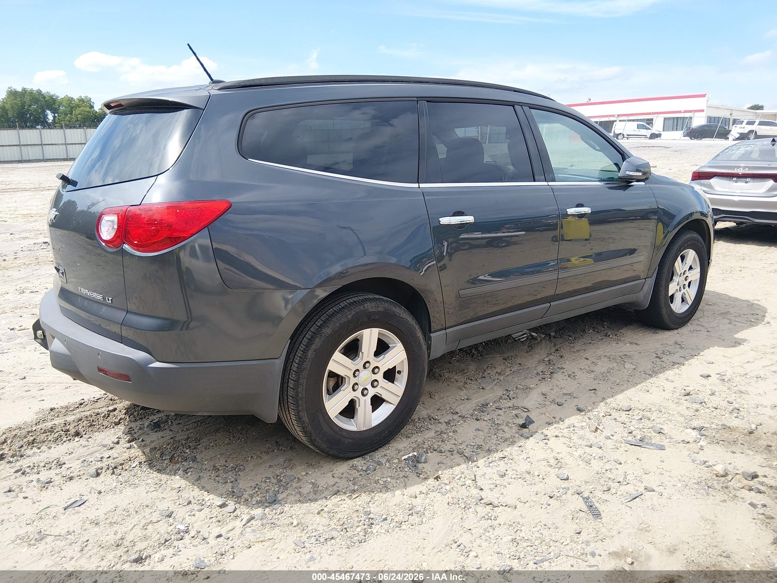 2012 Chevrolet Traverse Lt W/2lt Gray vin: 1GNKRJED0CJ277799
