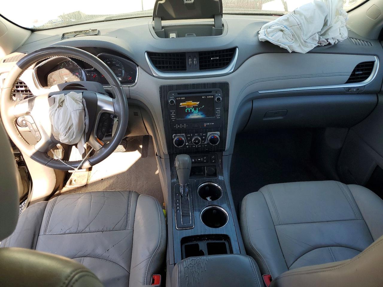 2013 Chevrolet Traverse Lt White vin: 1GNKRJKD0DJ138097