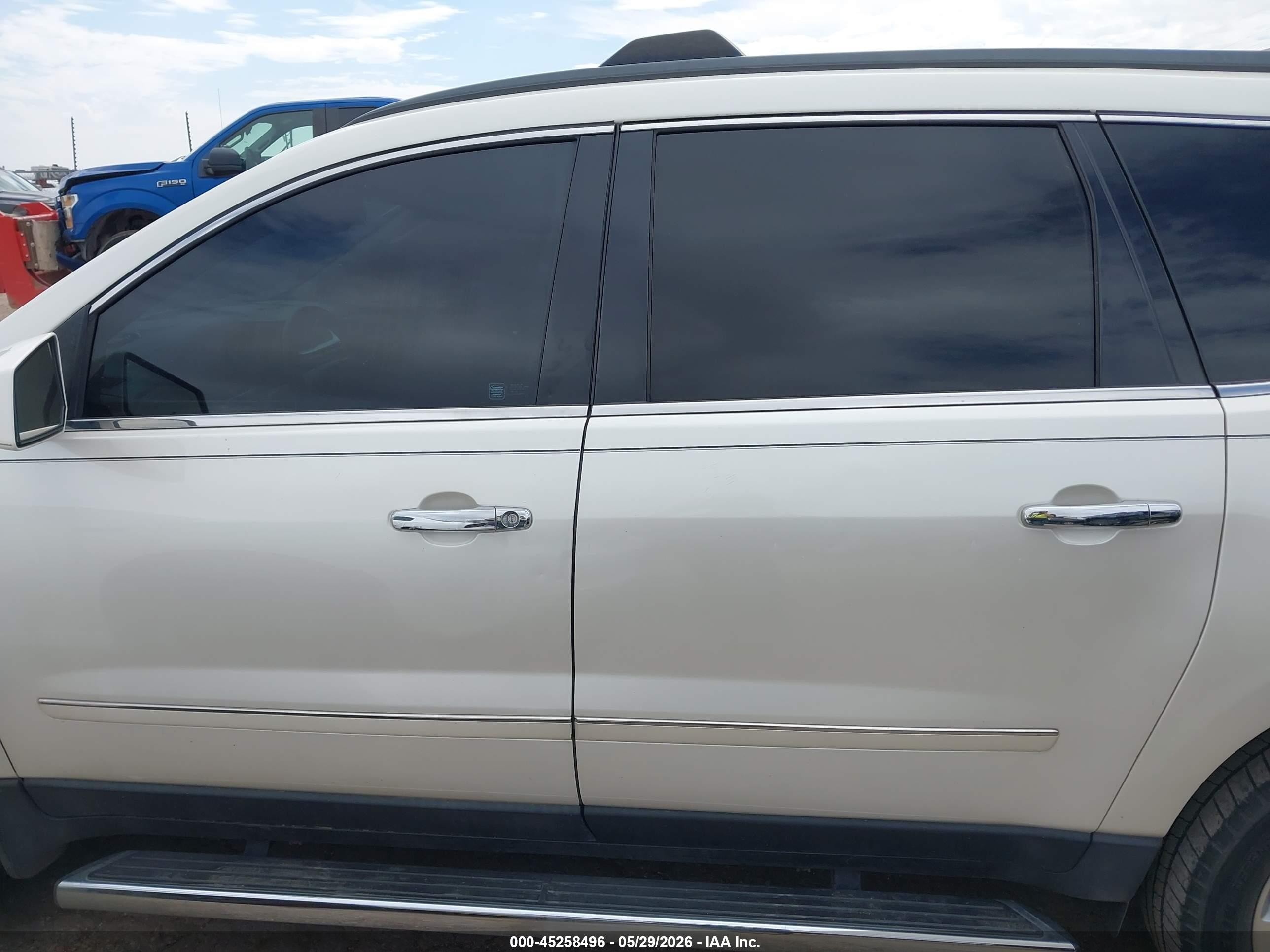 2015 Chevrolet Traverse Ltz White vin: 1GNKRJKD0FJ333314