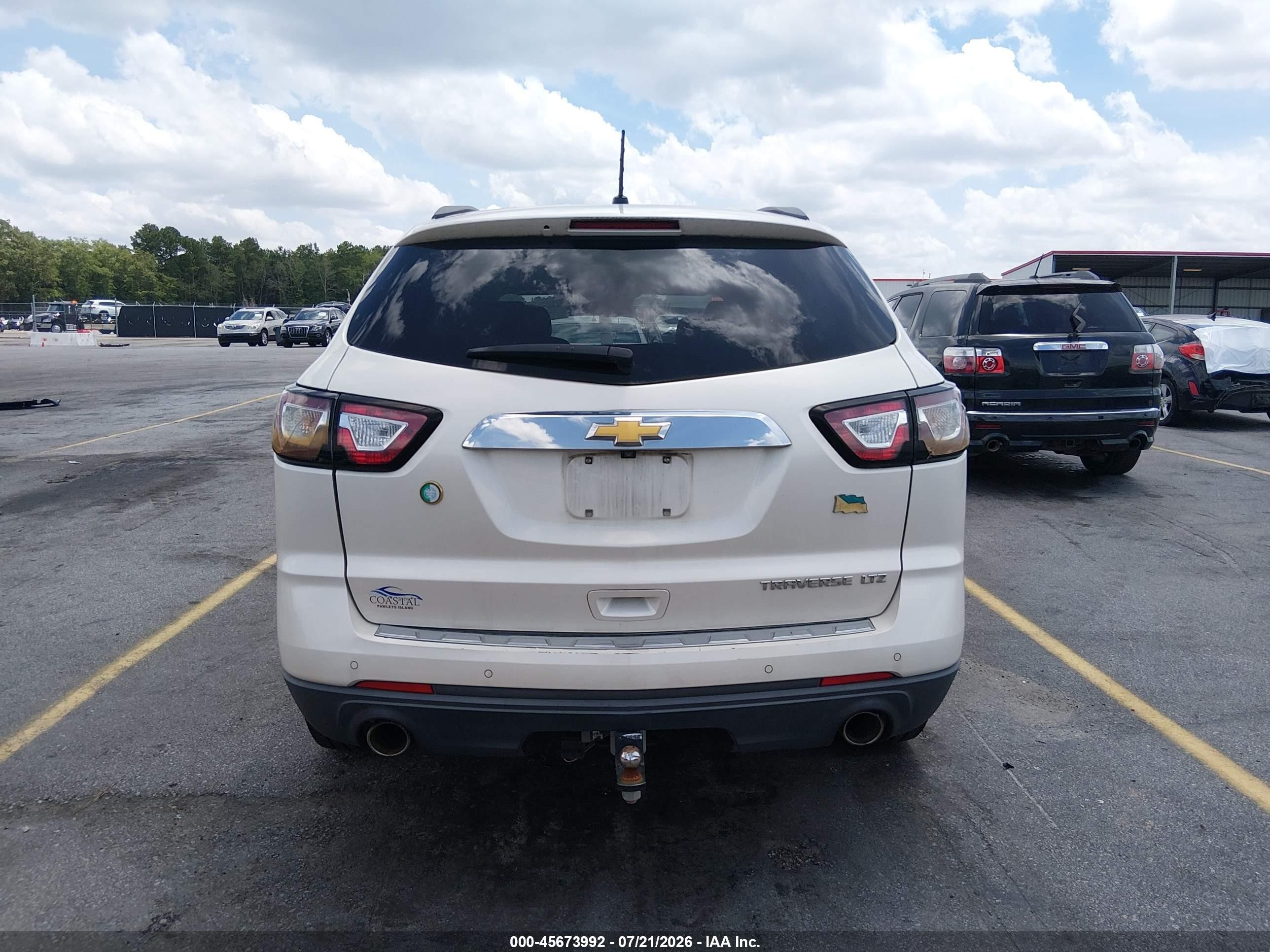 2015 Chevrolet Traverse Ltz Белый vin: 1GNKRJKDXFJ233155