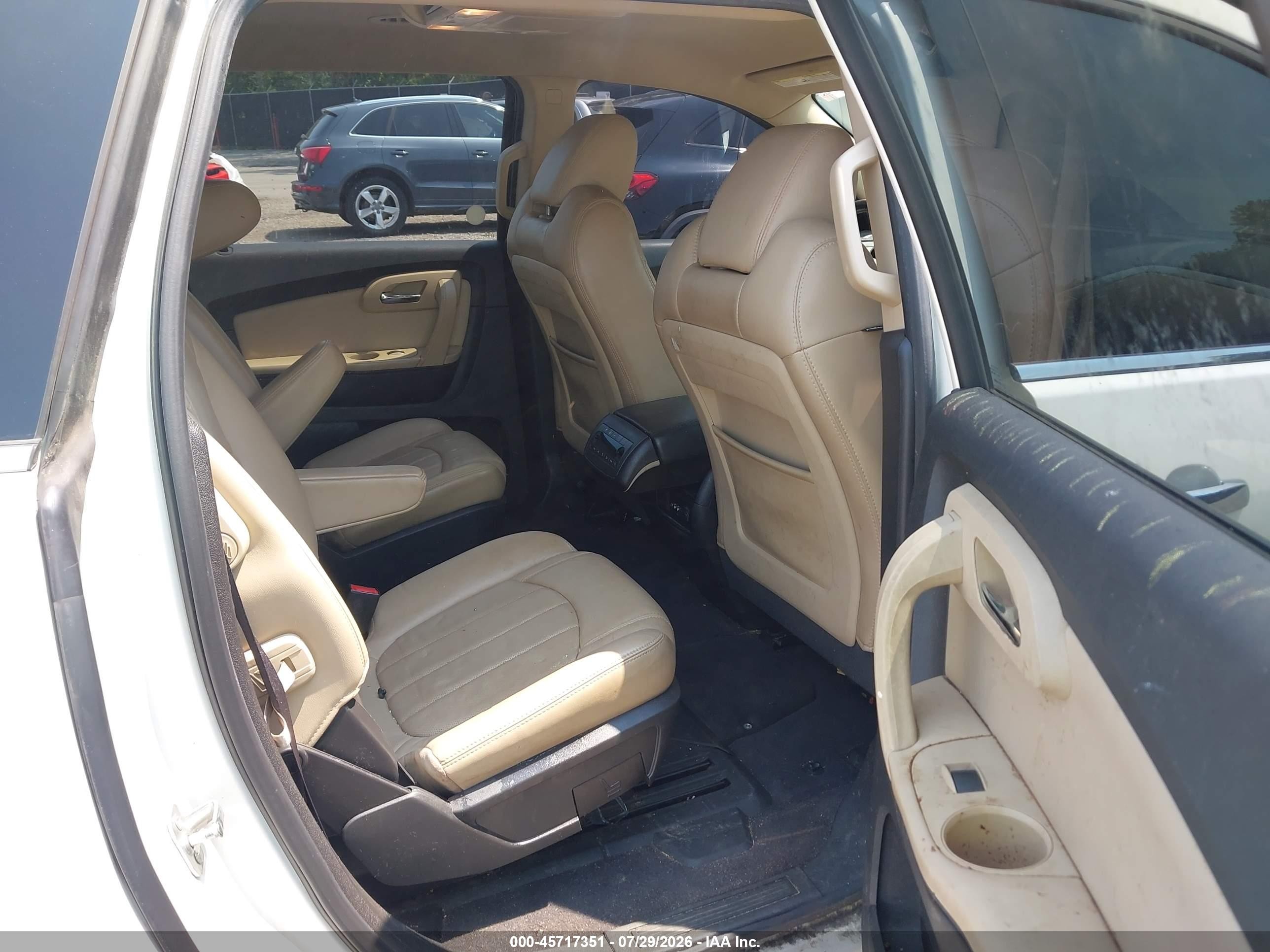 2012 Chevrolet Traverse Ltz Белый vin: 1GNKRLED0CJ168643