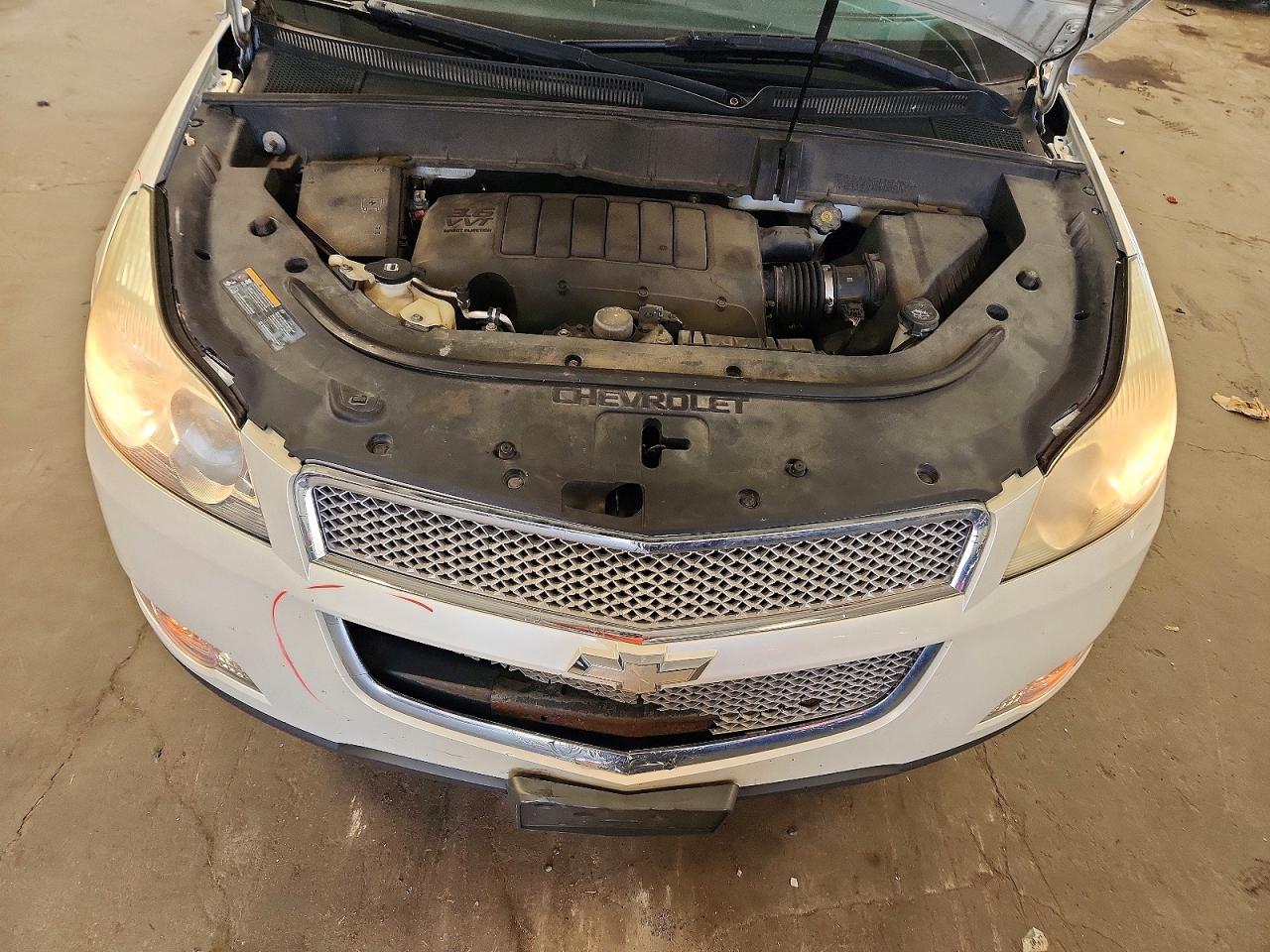 2011 Chevrolet Traverse Ltz Белый vin: 1GNKRLED2BJ170991