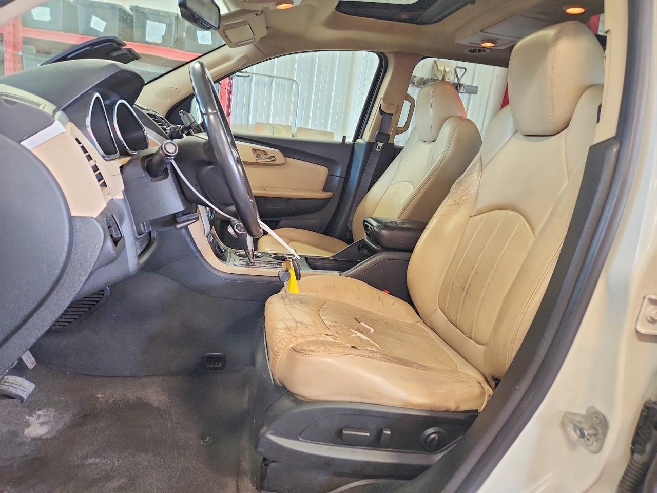 2011 Chevrolet Traverse Ltz Белый vin: 1GNKRLED2BJ170991