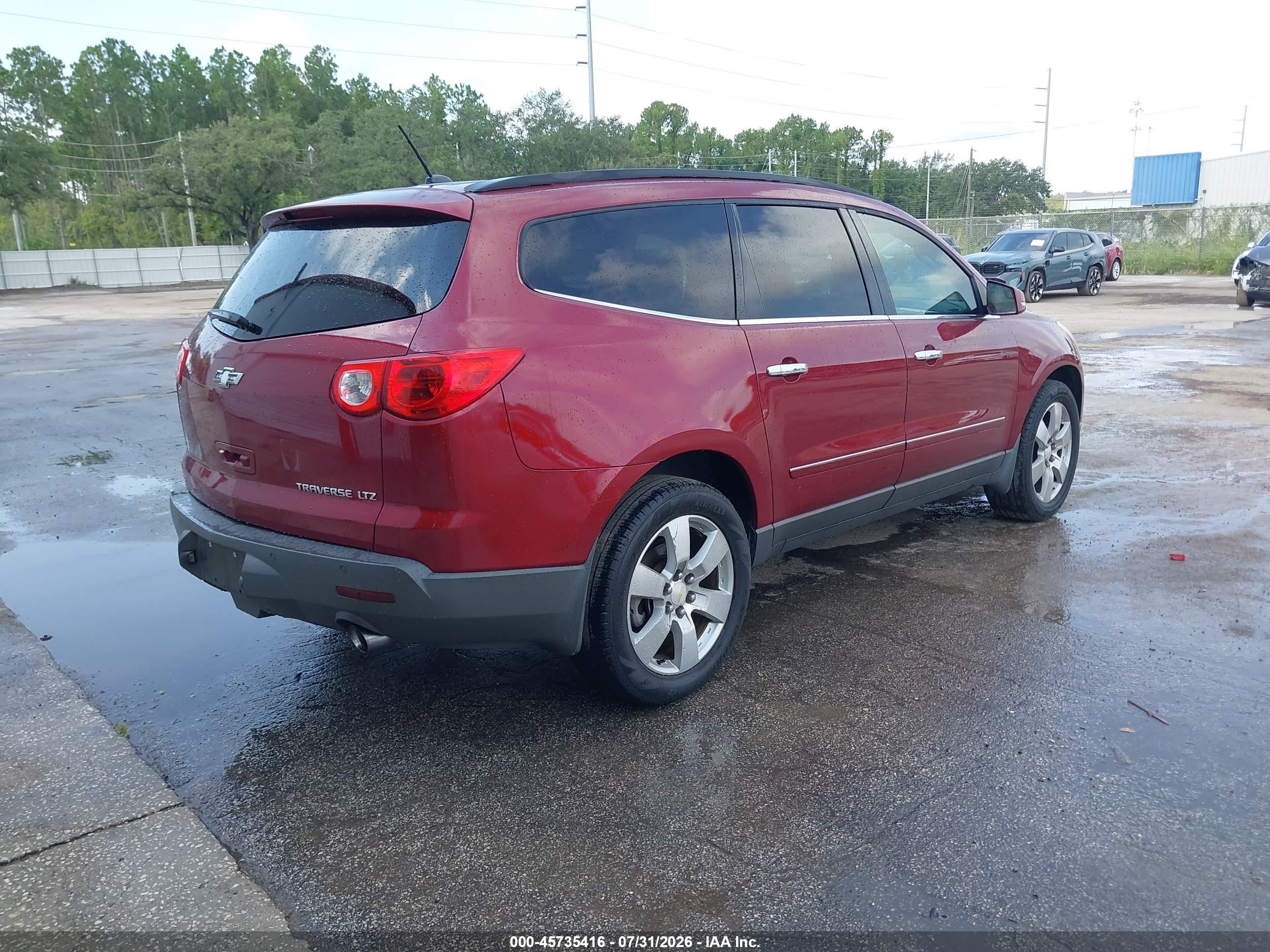 2011 Chevrolet Traverse Ltz Красный vin: 1GNKRLED2BJ265163