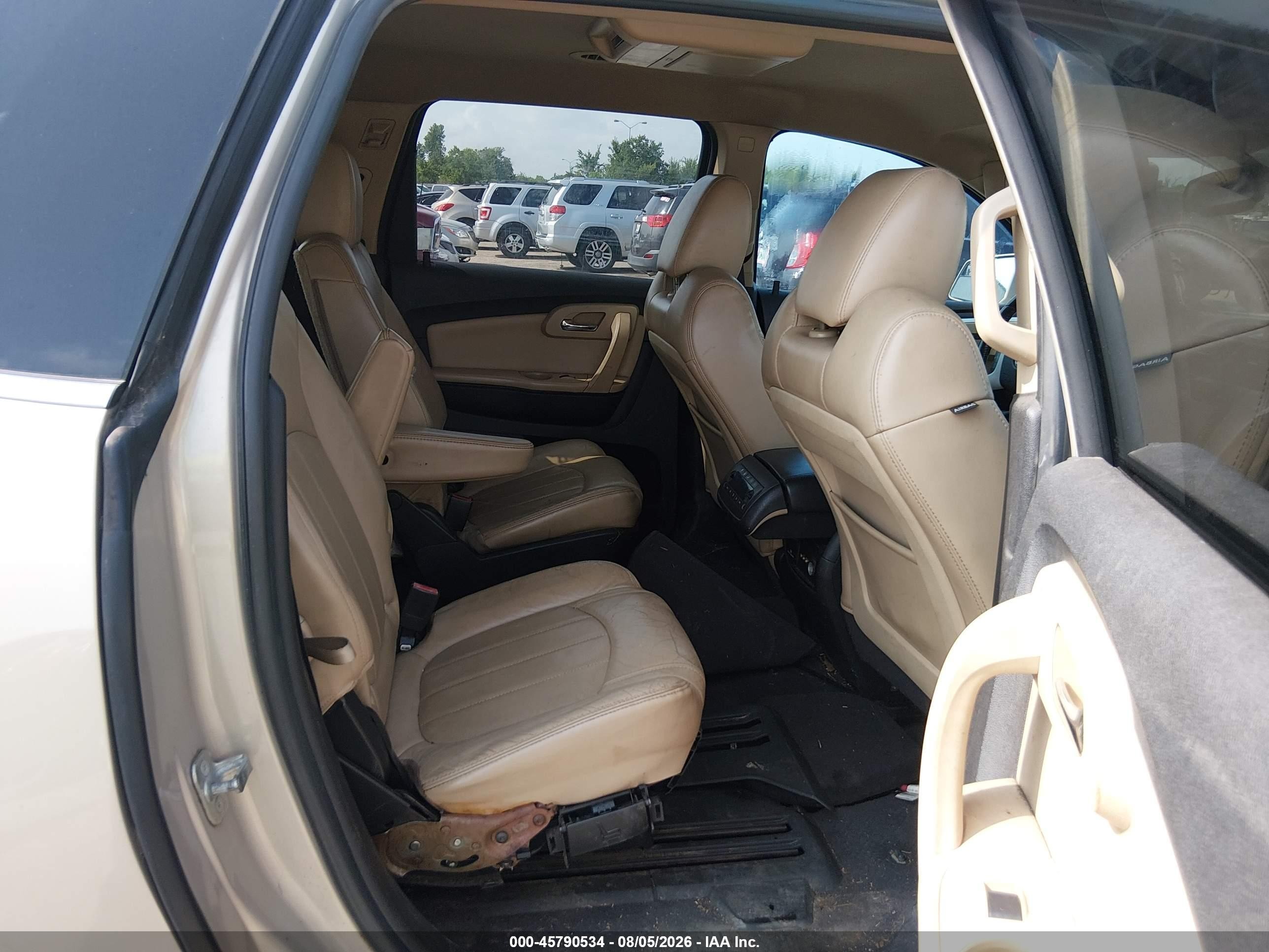 2011 Chevrolet Traverse Ltz Beige vin: 1GNKRLED8BJ166394