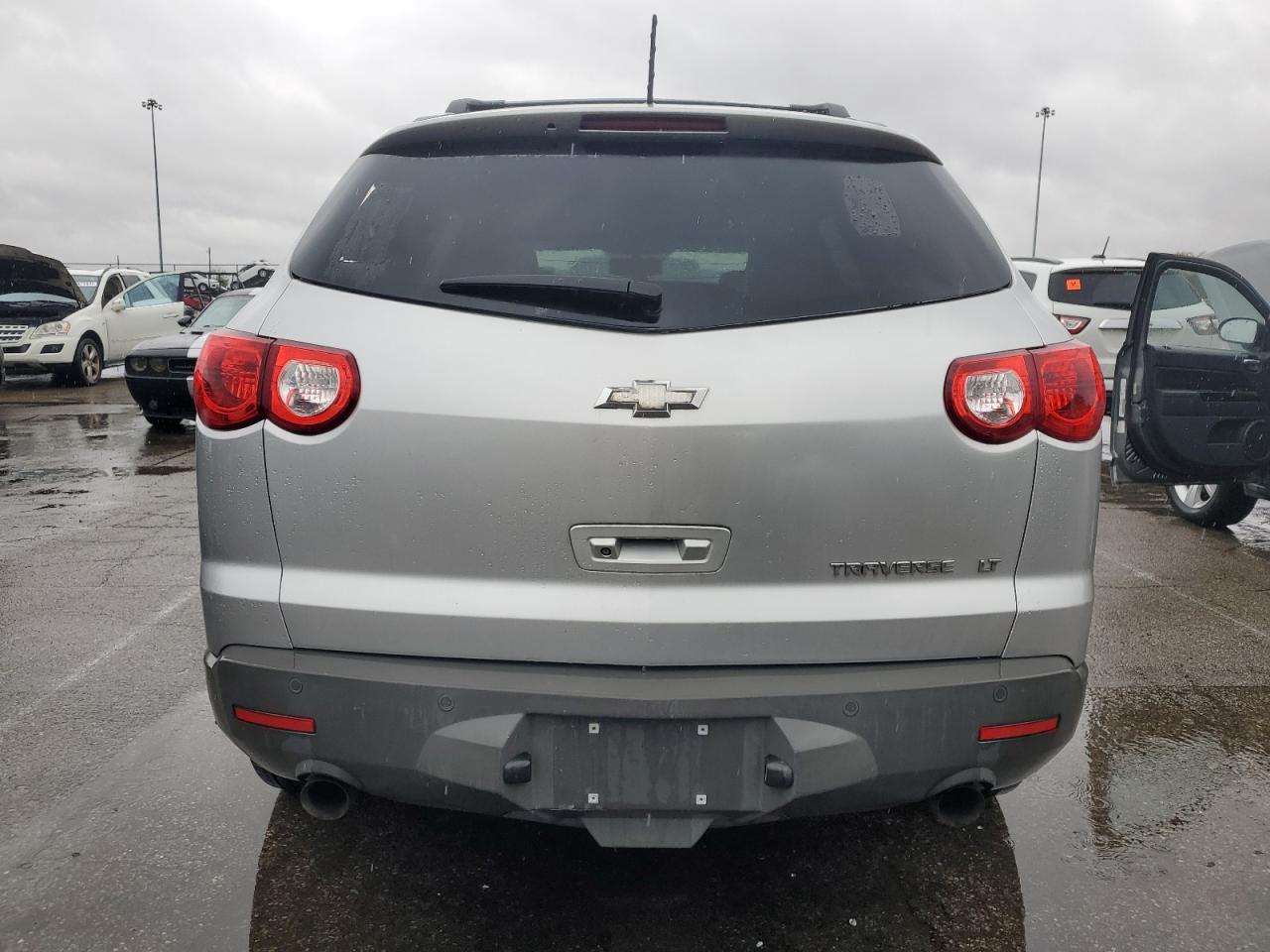 2012 Chevrolet Traverse Ltz Silver vin: 1GNKRLED8CJ404827