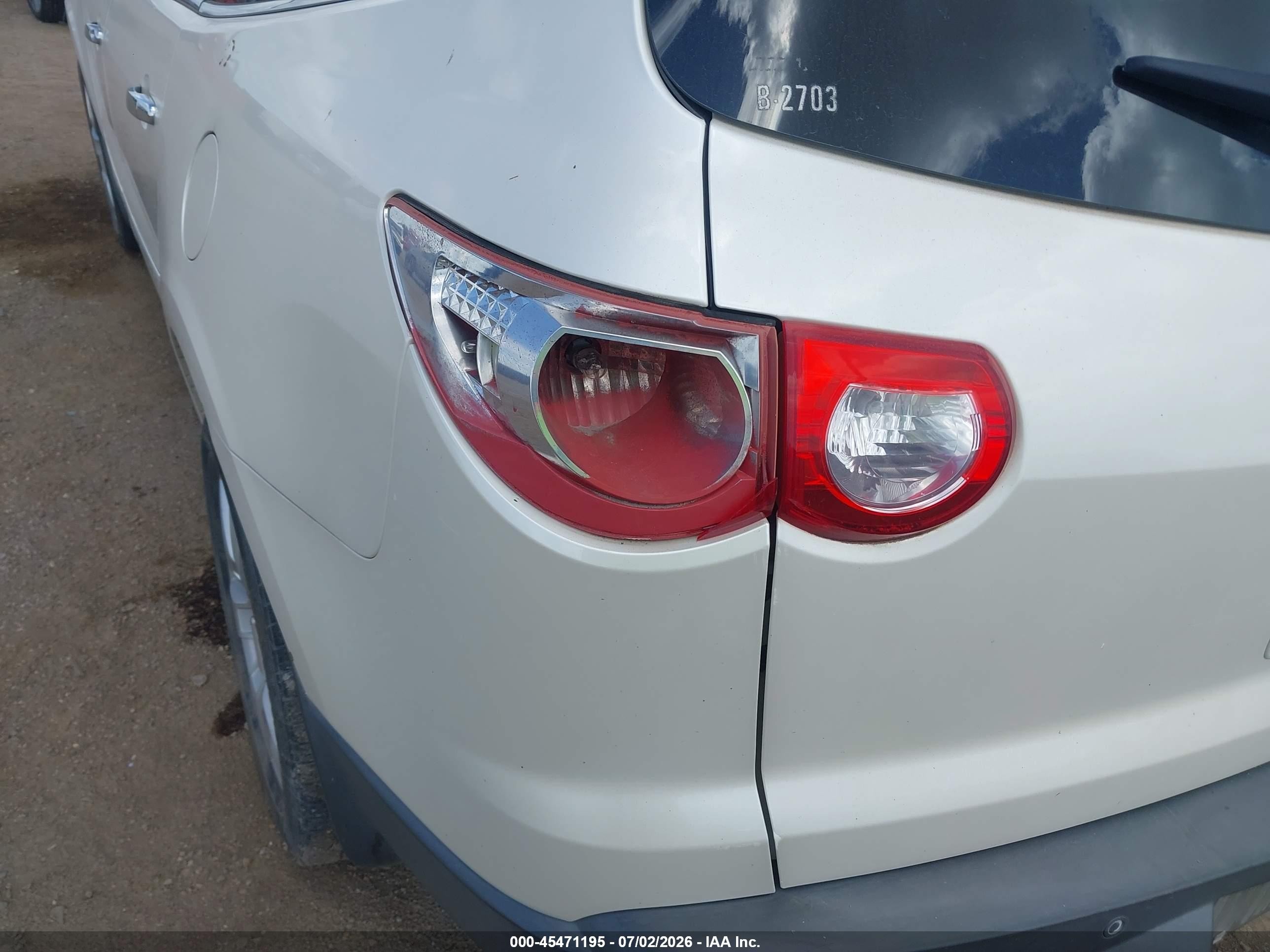 2011 Chevrolet Traverse Ltz White vin: 1GNKRLED9BJ414703