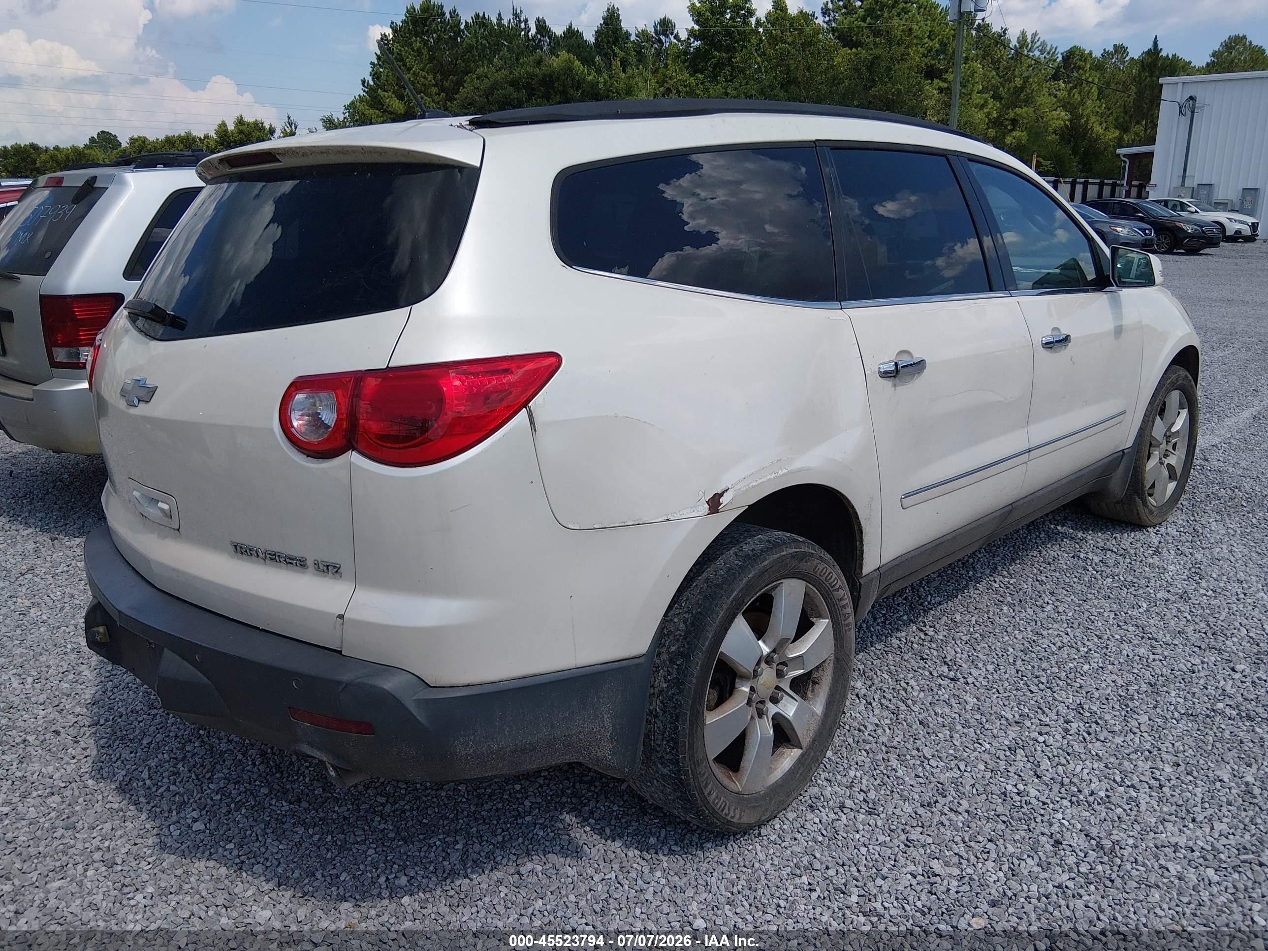2012 Chevrolet Traverse Ltz White vin: 1GNKRLEDXCJ166348