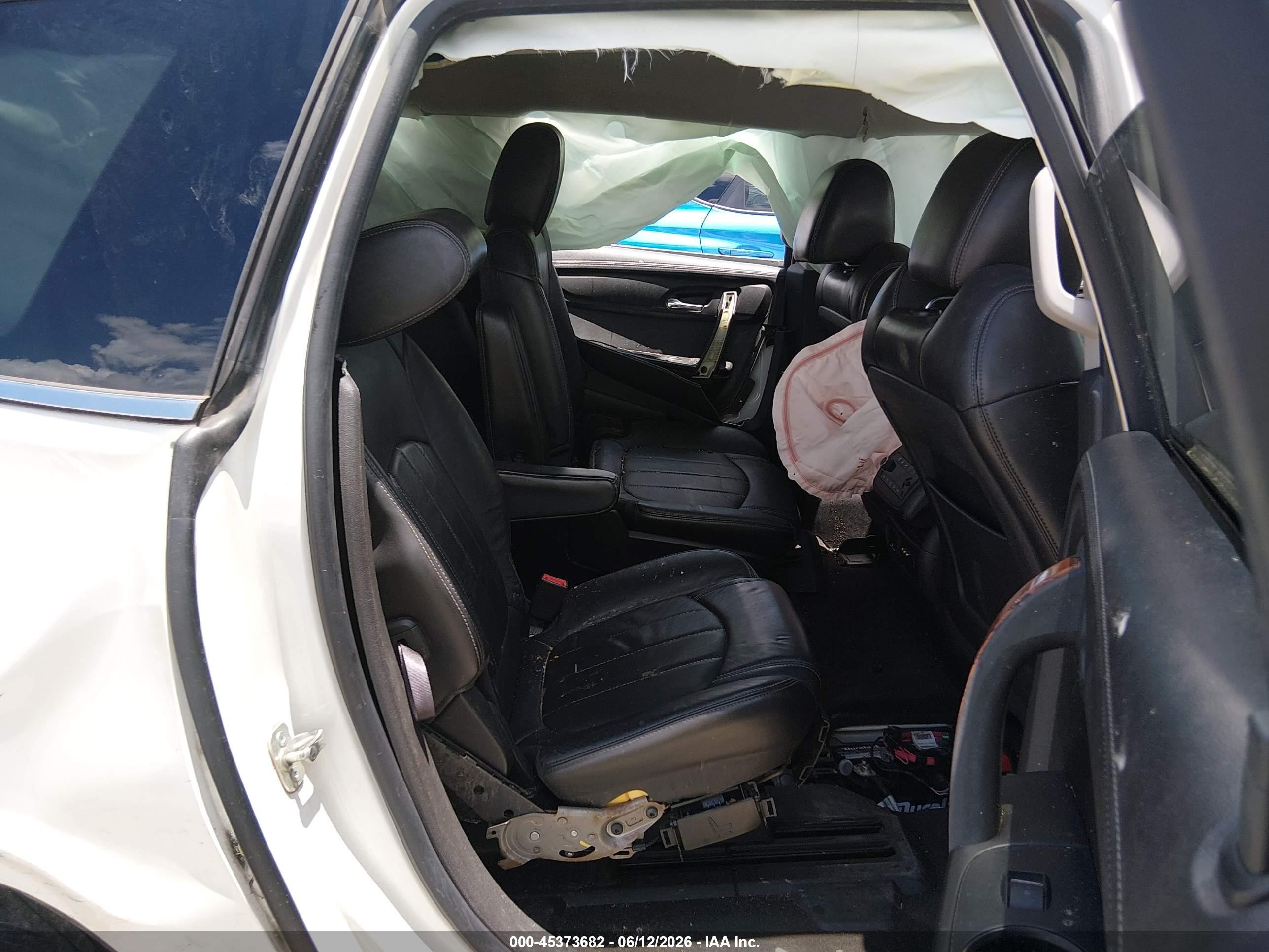 2013 Chevrolet Traverse Ltz White vin: 1GNKRLKDXDJ186394