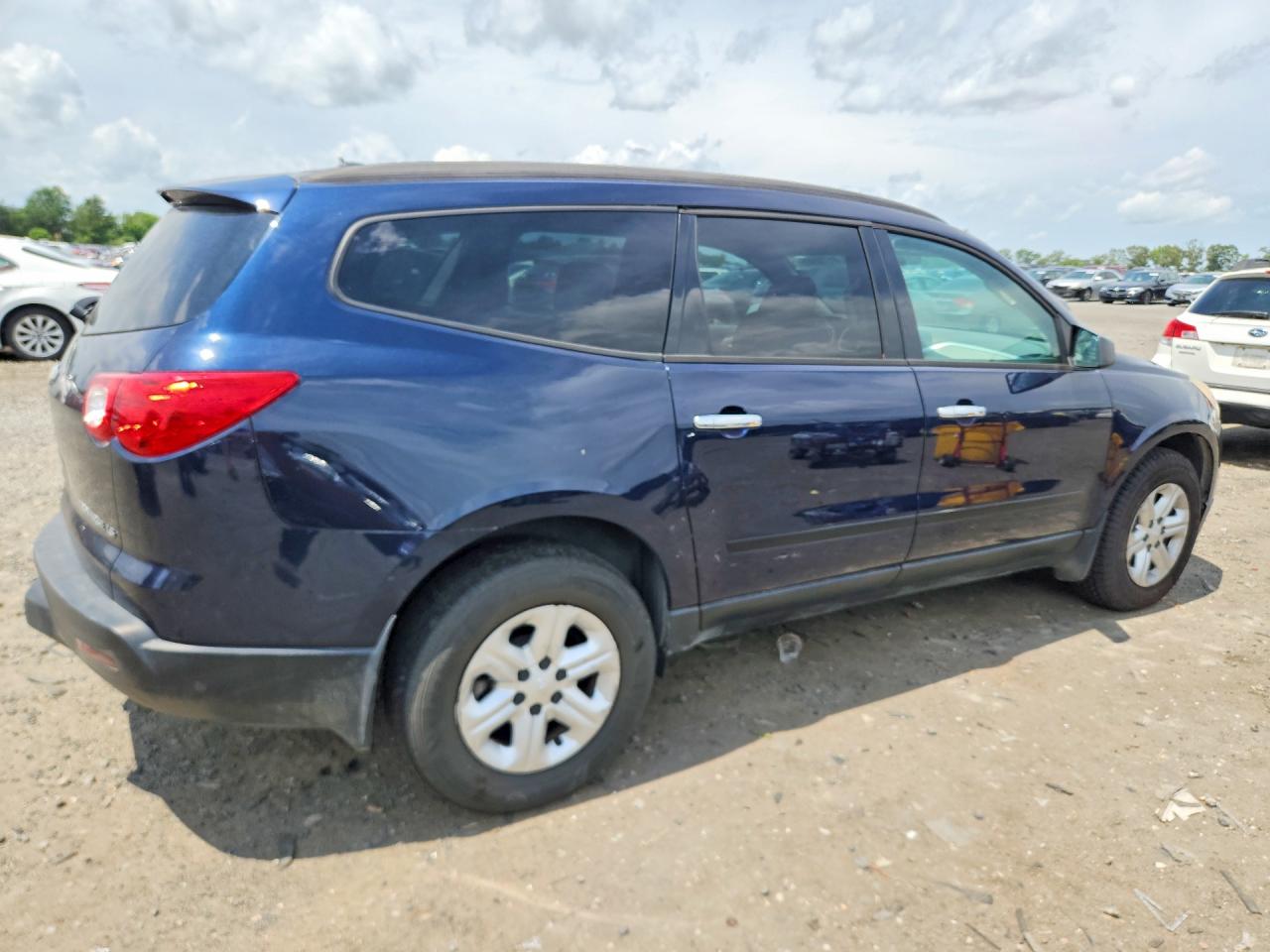 2012 Chevrolet Traverse Ls Blue vin: 1GNKVEED2CJ141032