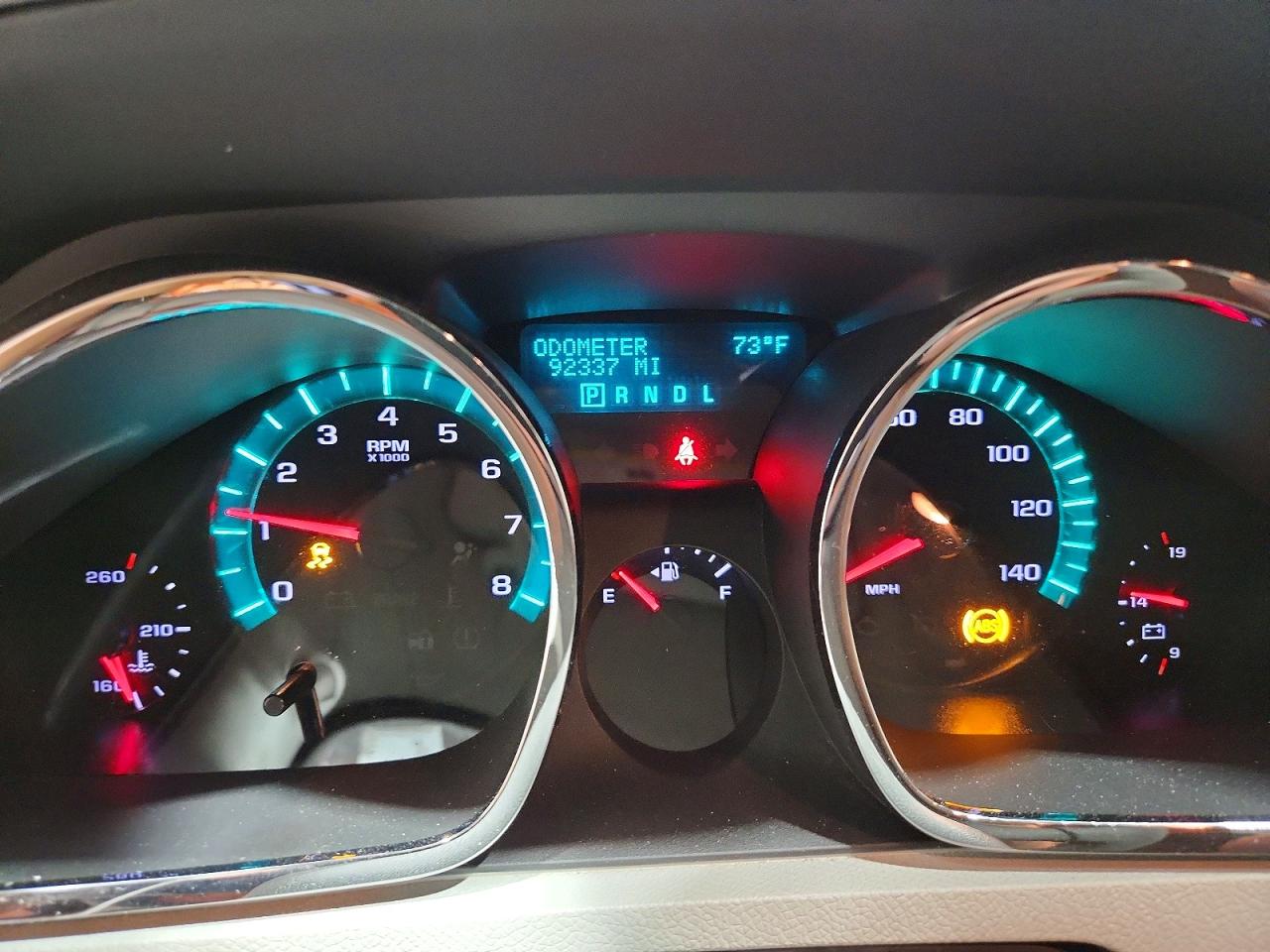 2011 Chevrolet Traverse Ls Gray vin: 1GNKVEEDXBJ333264