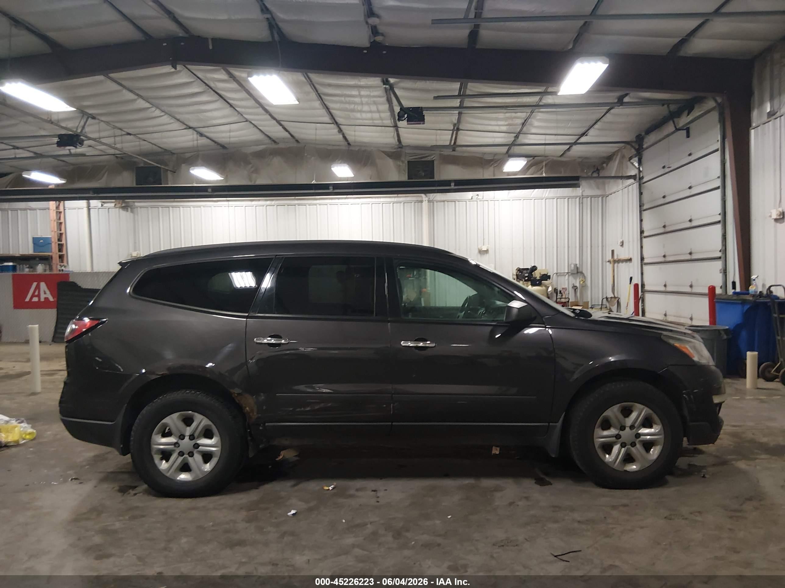 2013 Chevrolet Traverse Ls Black vin: 1GNKVFED0DJ199874