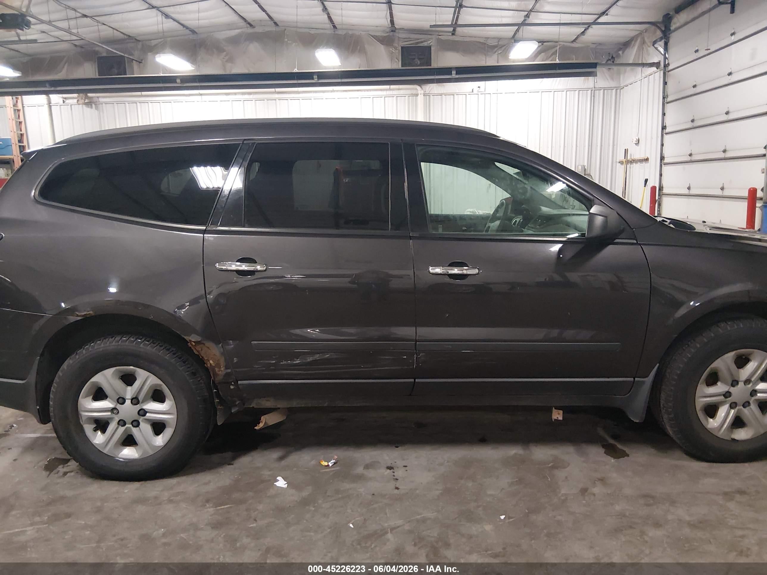 2013 Chevrolet Traverse Ls Black vin: 1GNKVFED0DJ199874