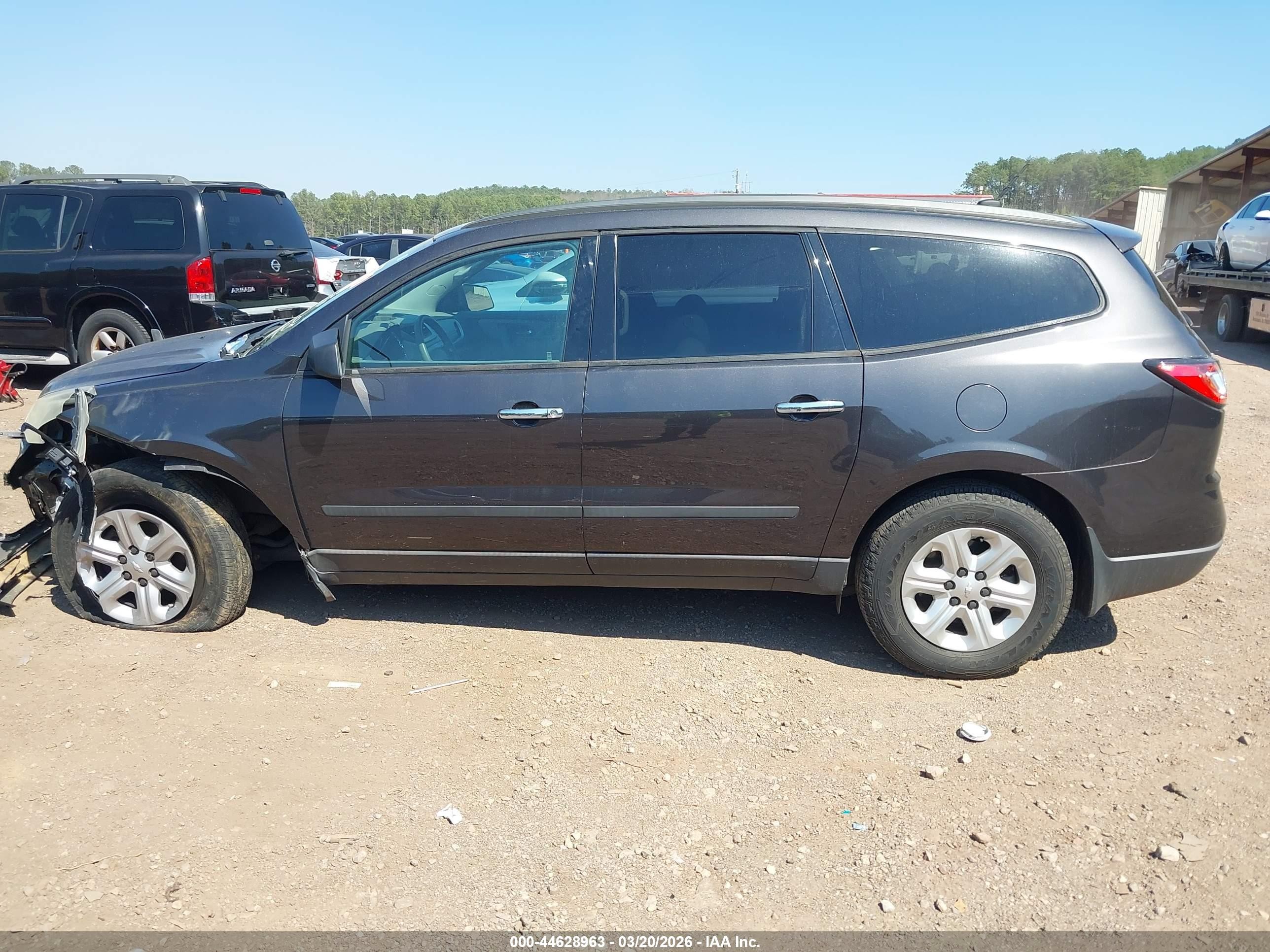 2015 Chevrolet Traverse Ls Серый vin: 1GNKVFED0FJ342566